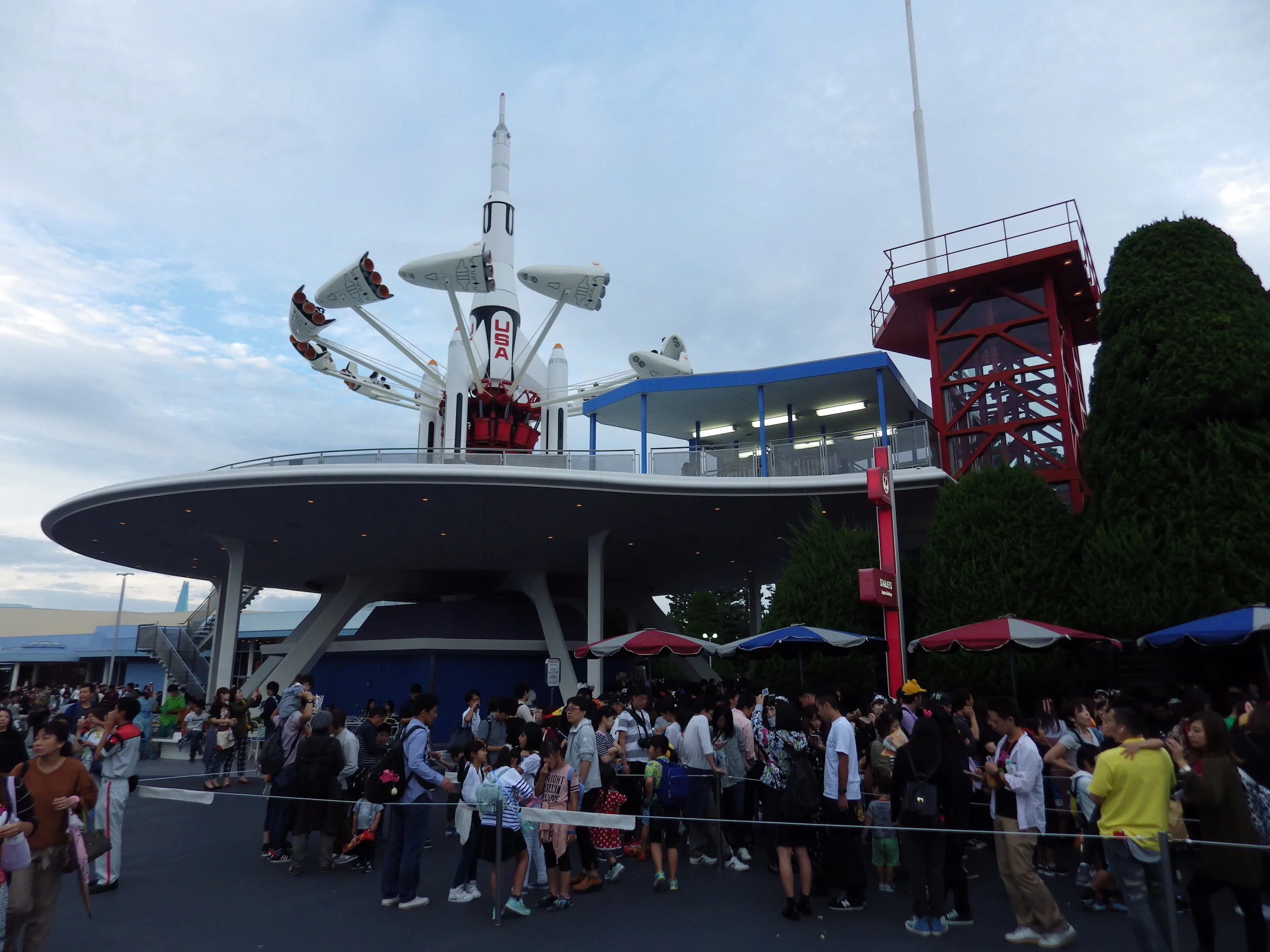 Old_TDL_Tomorrowland_021_3x4.jpg