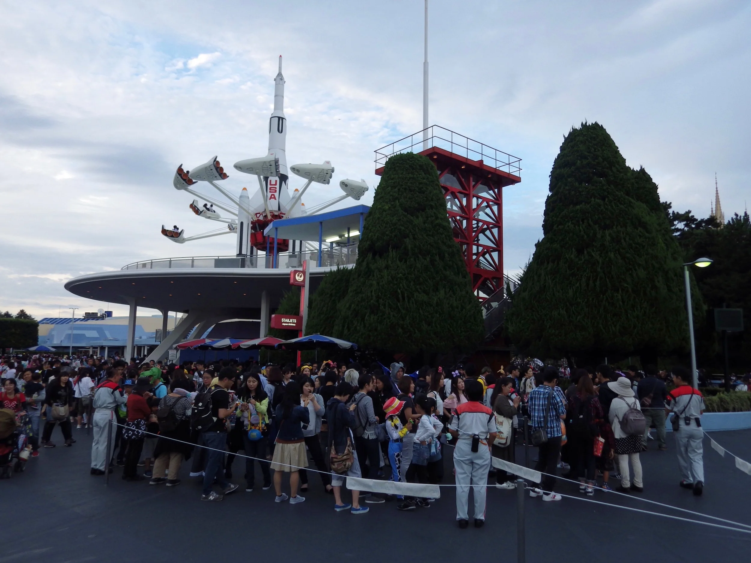 Old_TDL_Tomorrowland_022_3x4.jpg