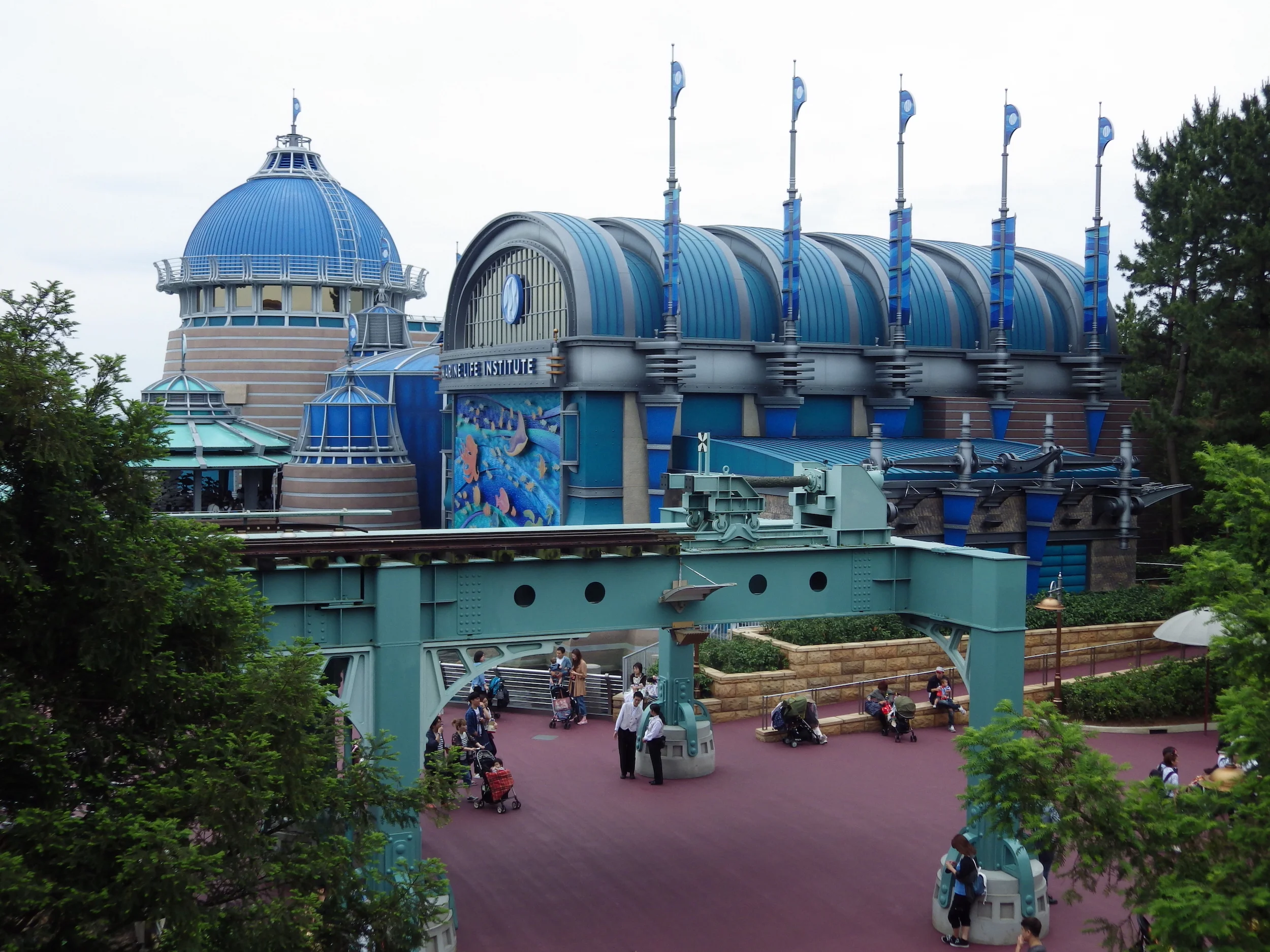 DisneySea-SeaRider-024-3x4.jpg