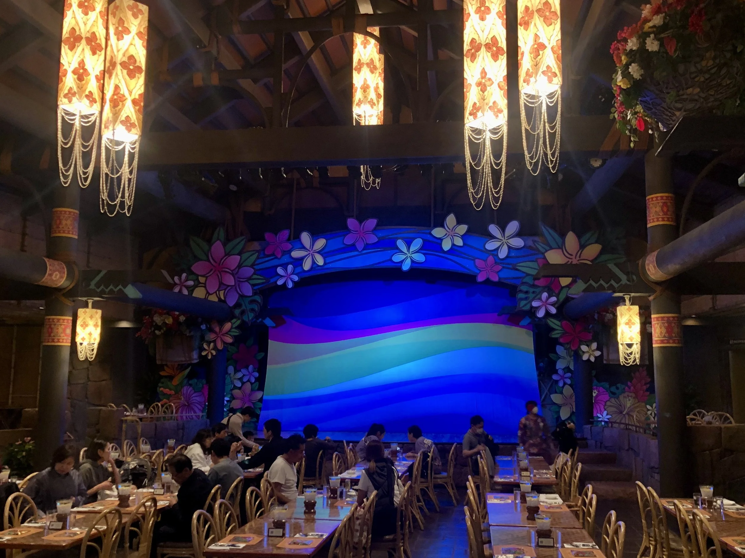 Polynesian-Terrace-Mickey's-Rainbow-Luau-Stage-2023.jpeg