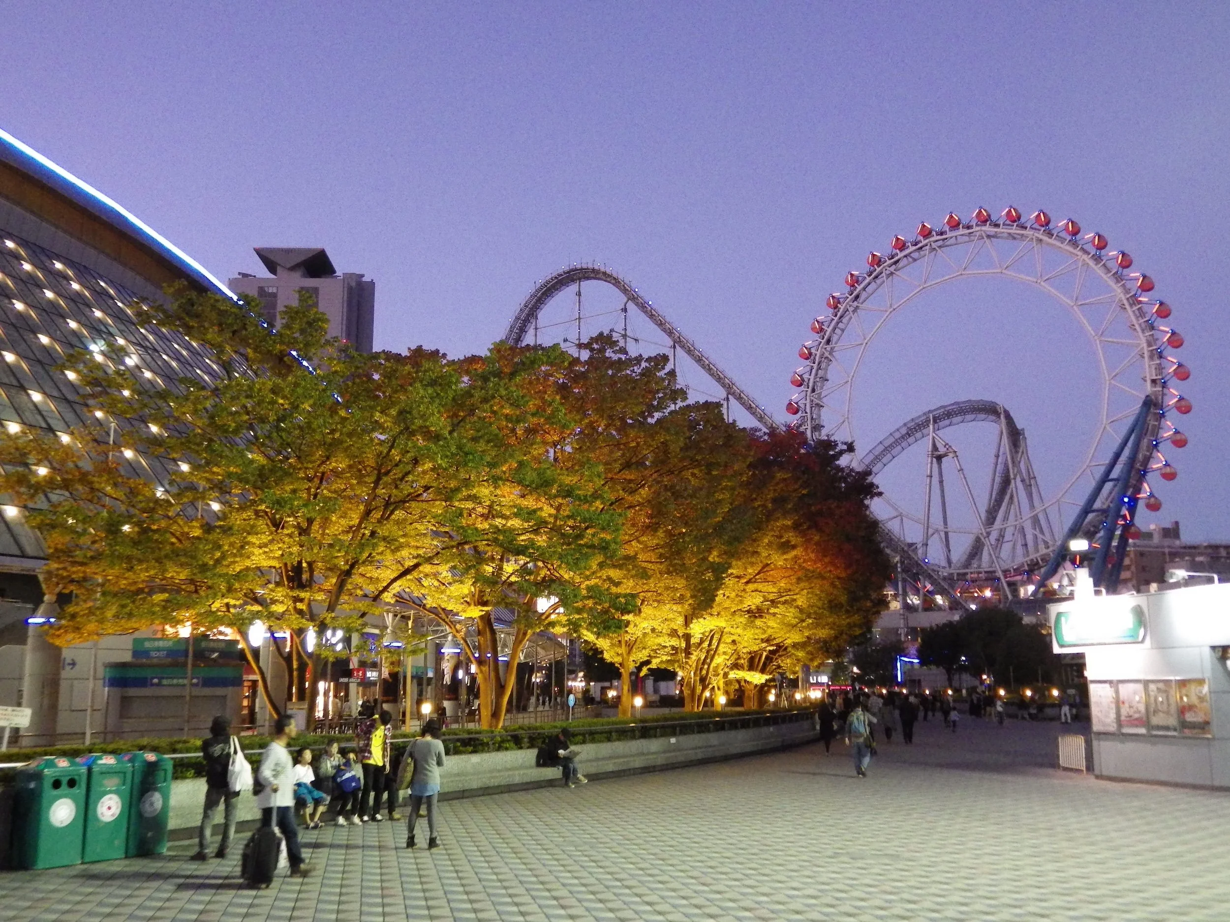 Tokyo-Dome-City-056-Winter-Illumination.jpg