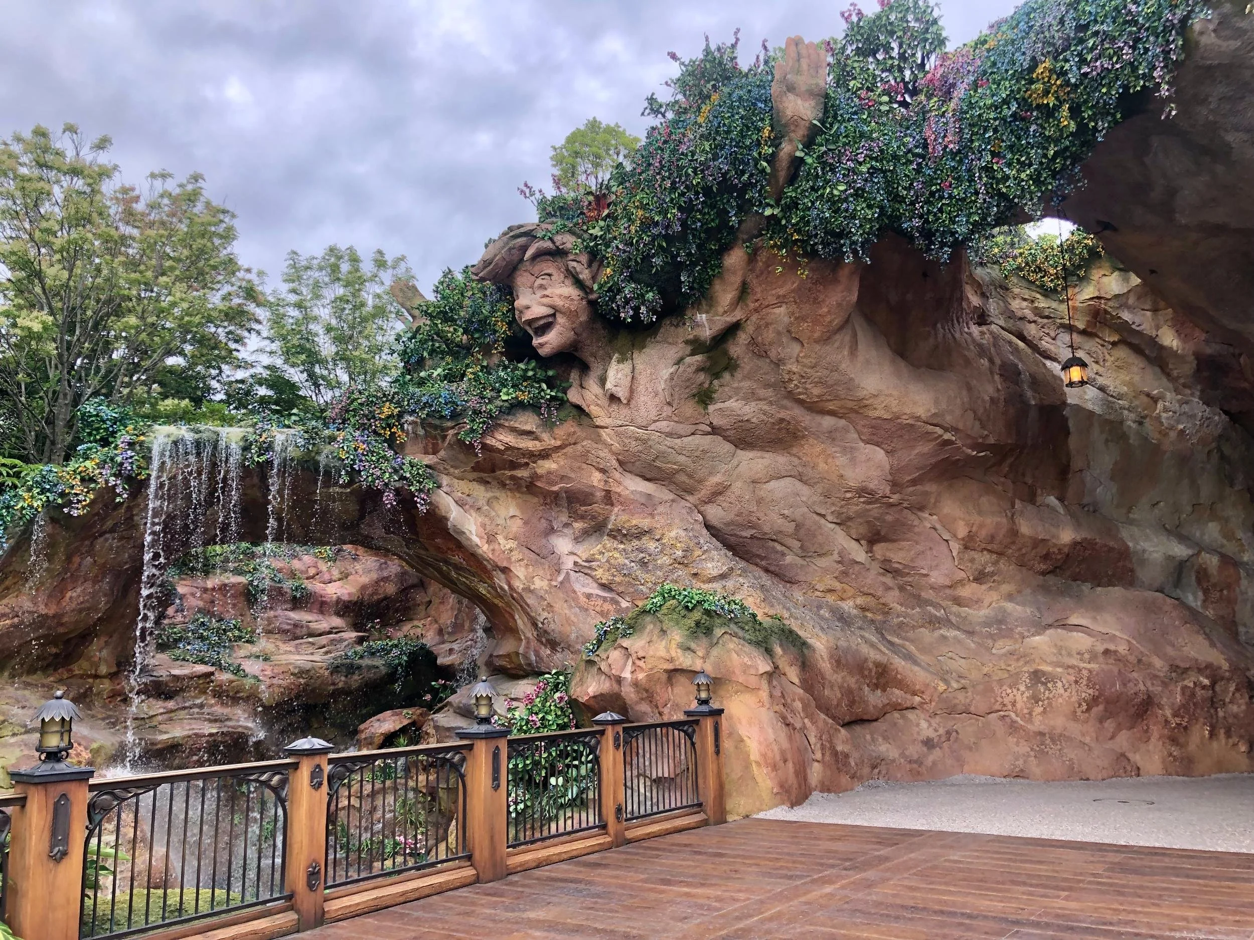 Fantasy-Springs-004.jpg