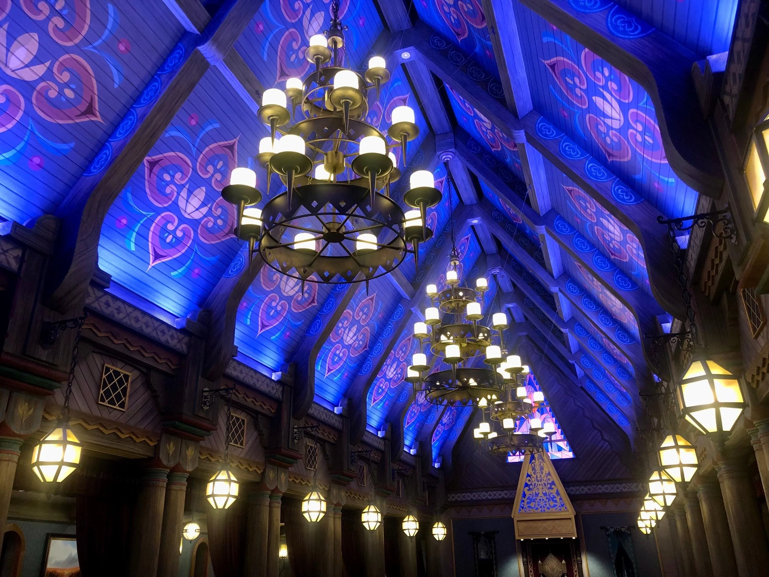 Fantasy-Springs-055-Royal-Banquet-of-Arendelle.jpg