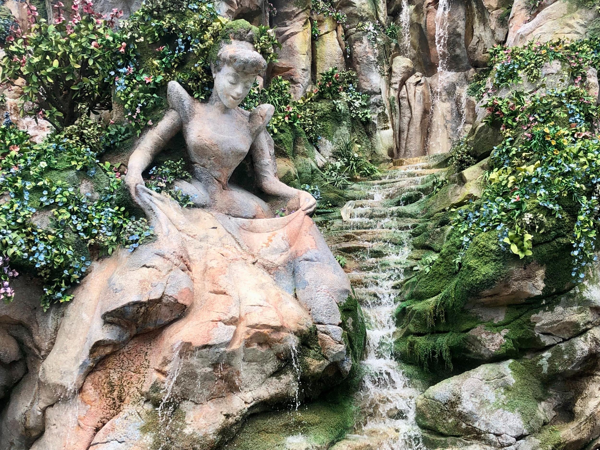 Fantasy-Springs-063.jpg