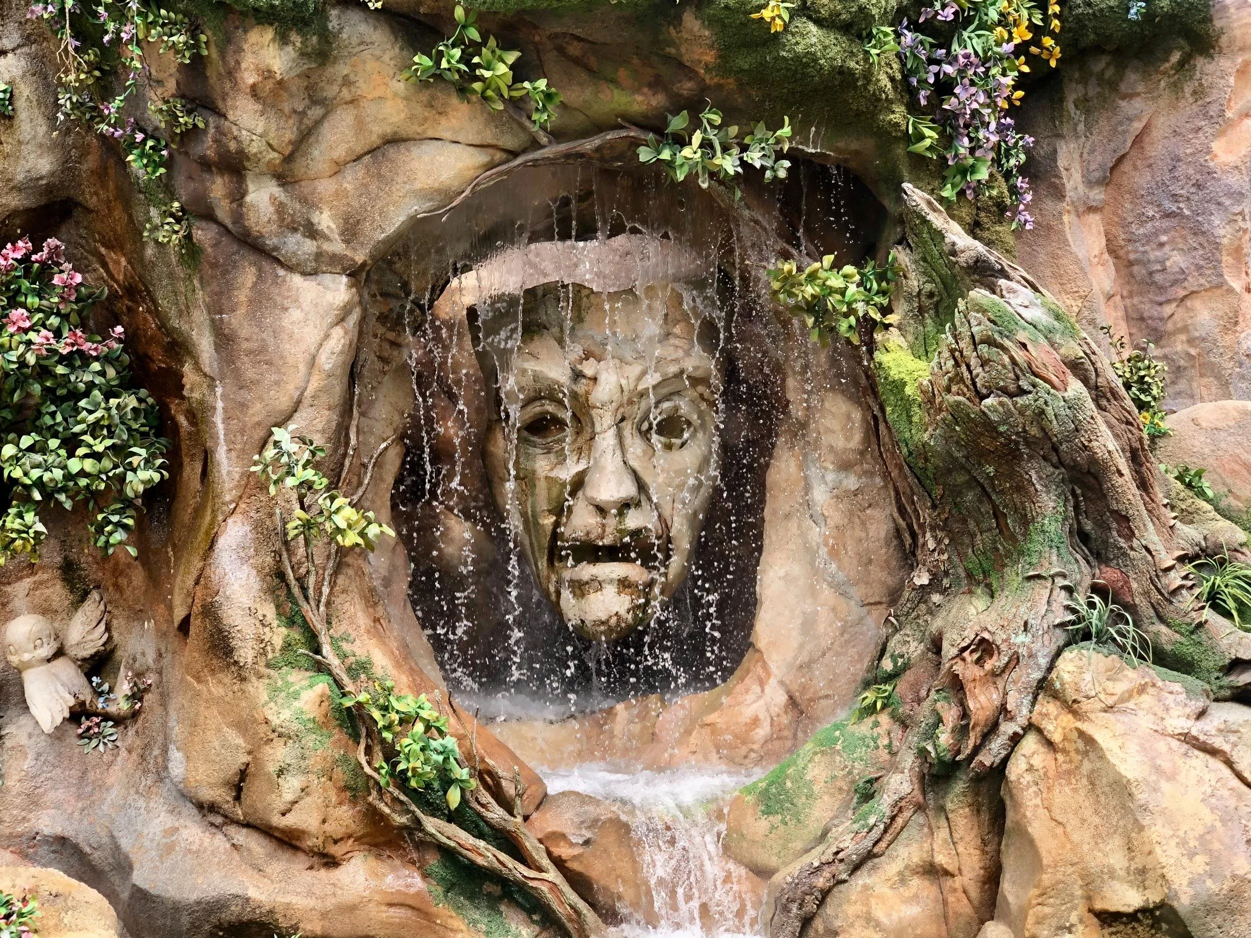 Fantasy-Springs-064.jpg