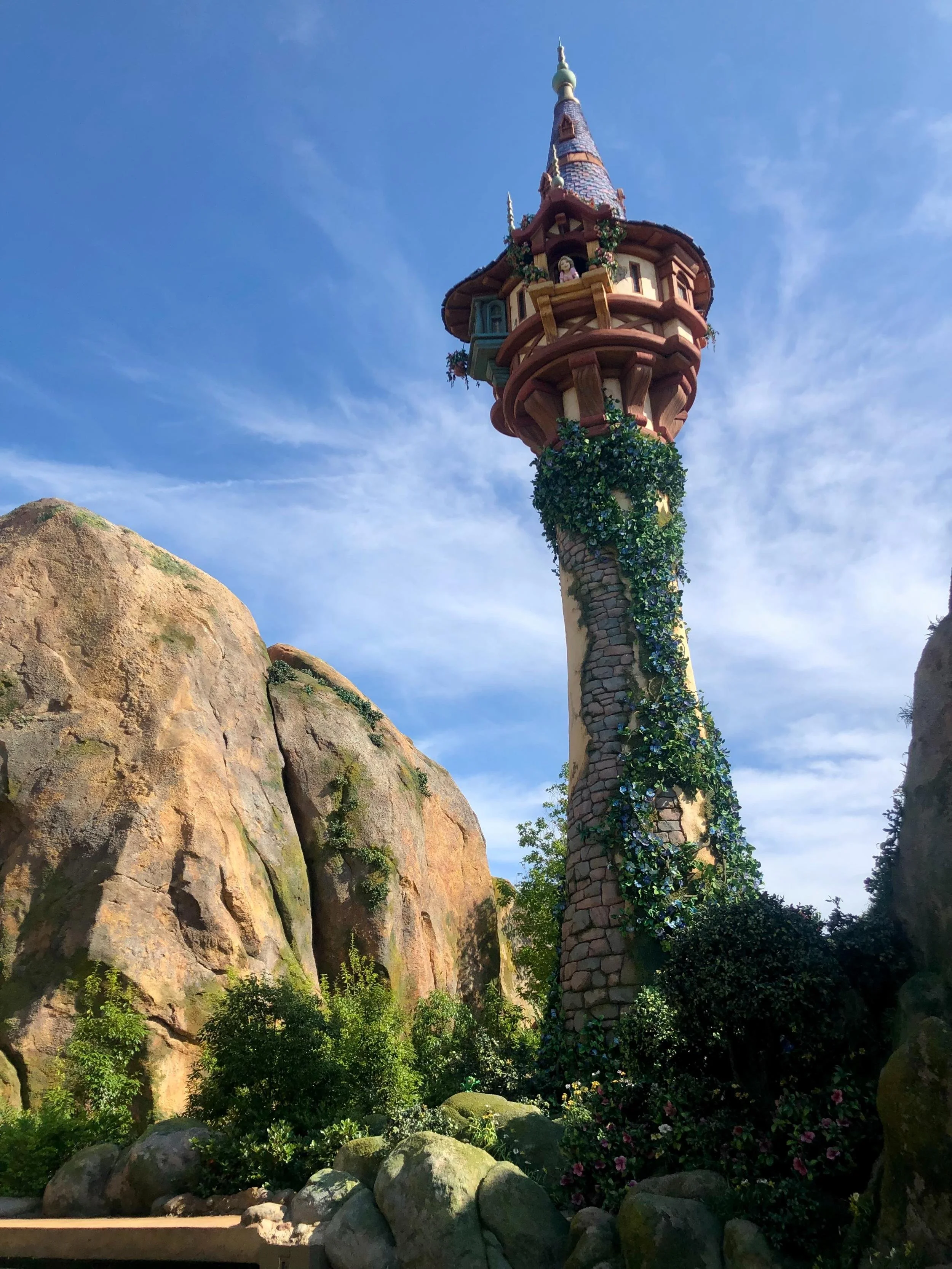 Fantasy-Springs-094-Rapunzel's-Lantern-Festival.jpg