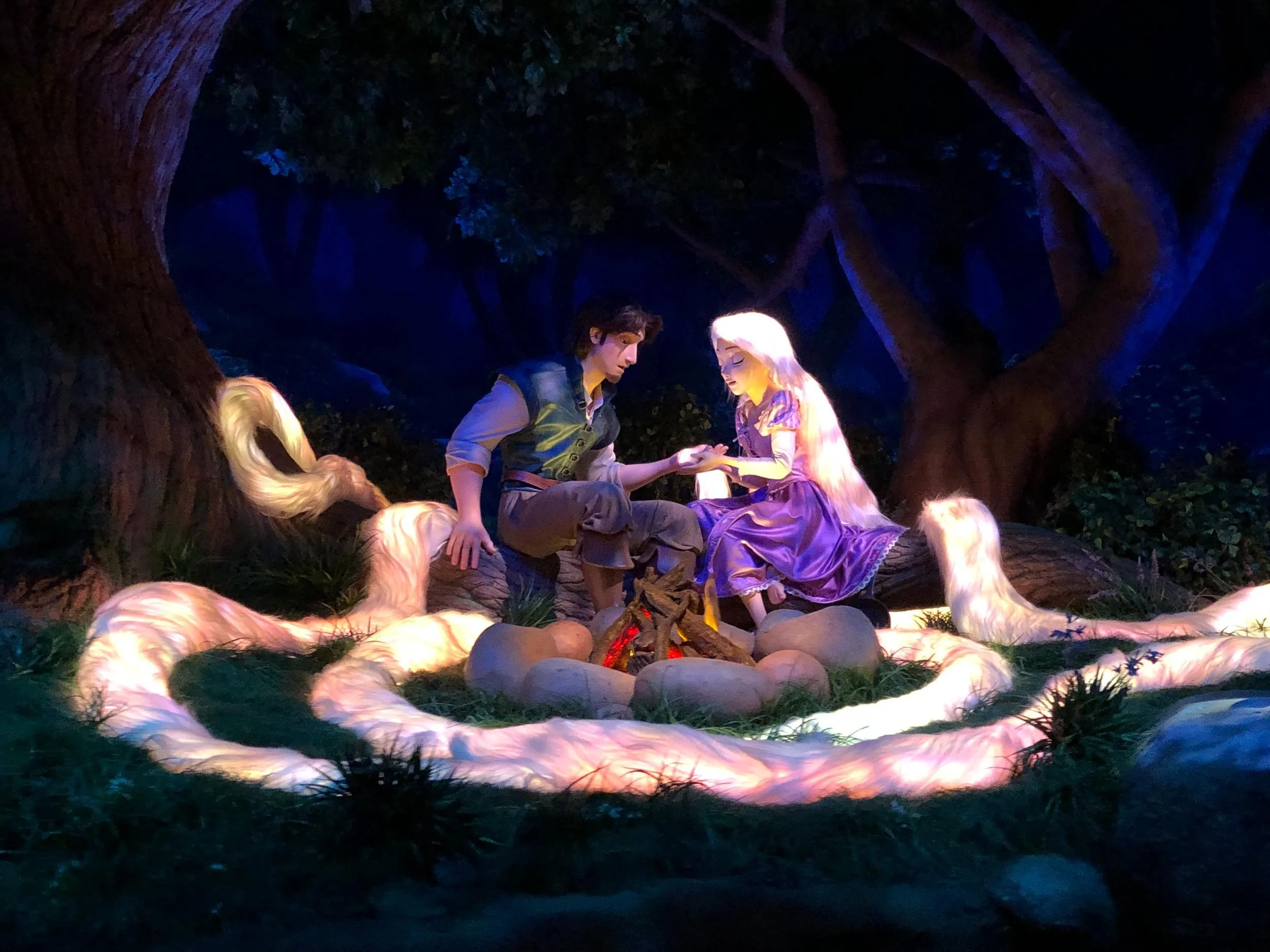 Fantasy-Springs-097-Rapunzel's-Lantern-Festival.jpg
