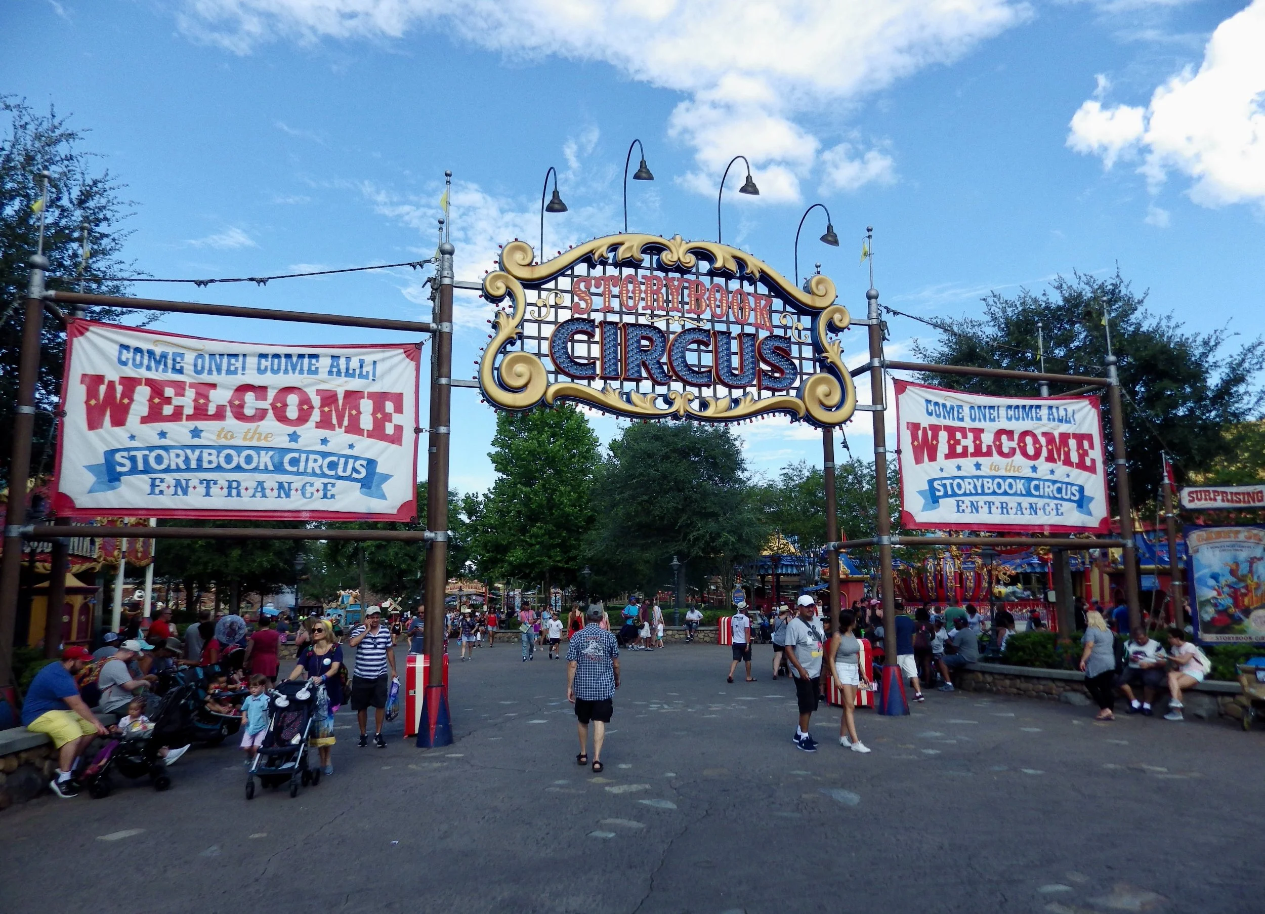 Magic-Kingdom-064-13x18.jpg