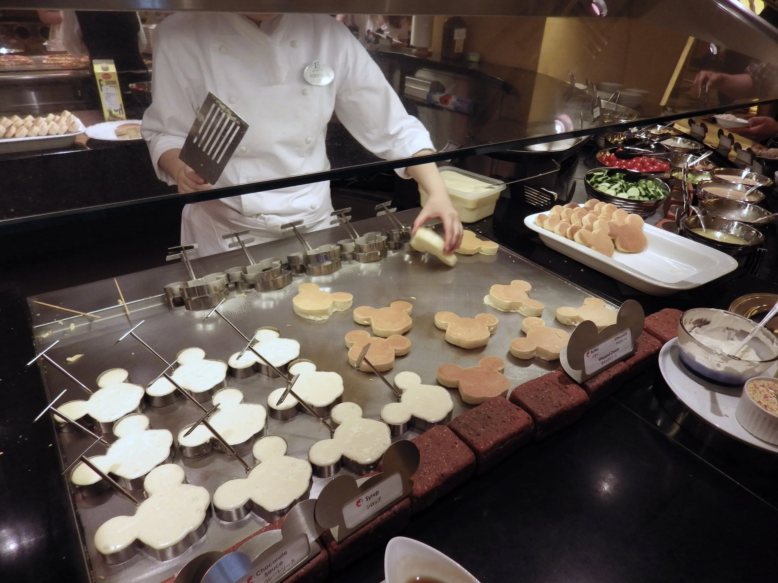 Ambassador-Hotel-18-Chef-Mickey.jpg
