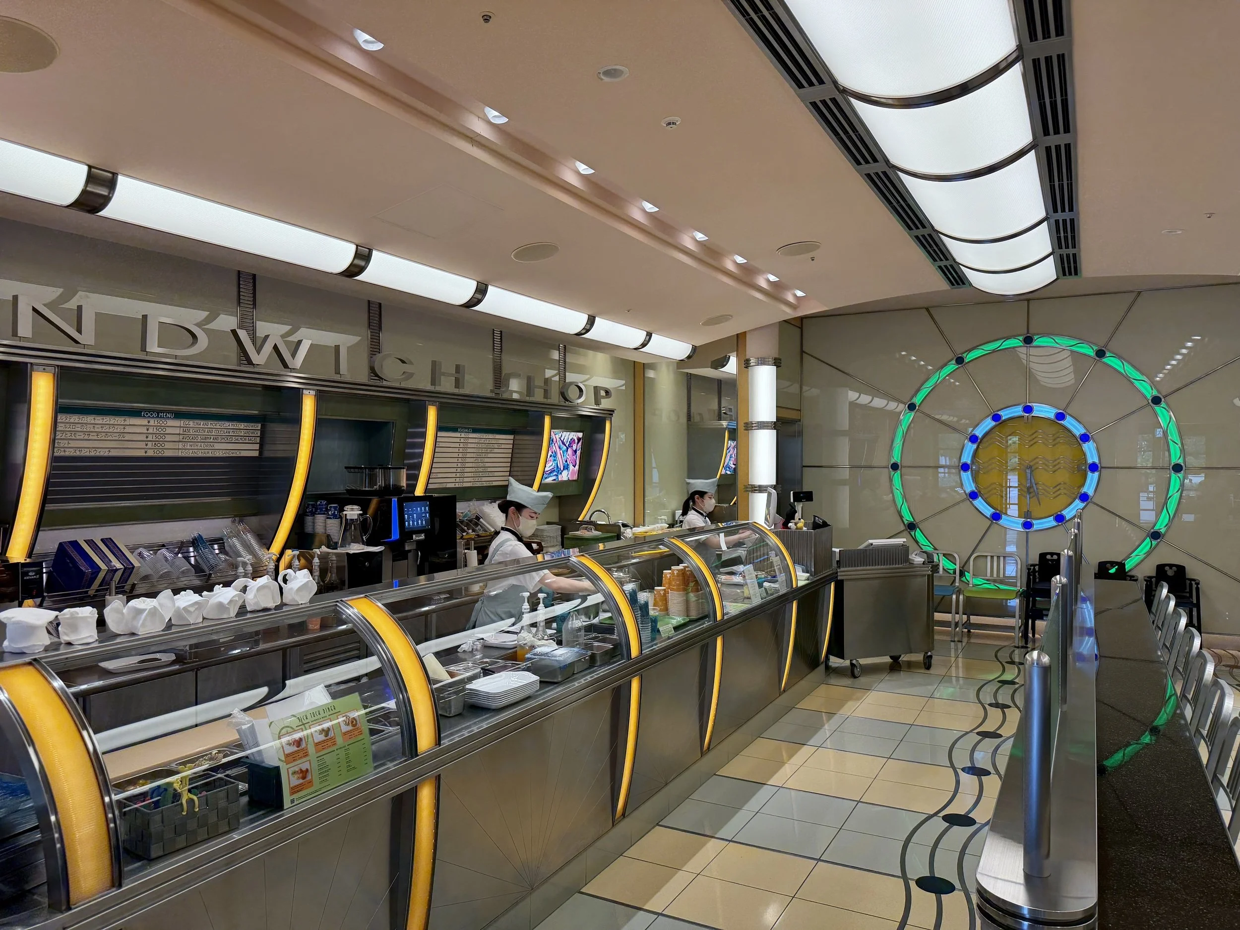 Ambassador-Hotel-2026-32-Tick-Tock-Diner.jpeg