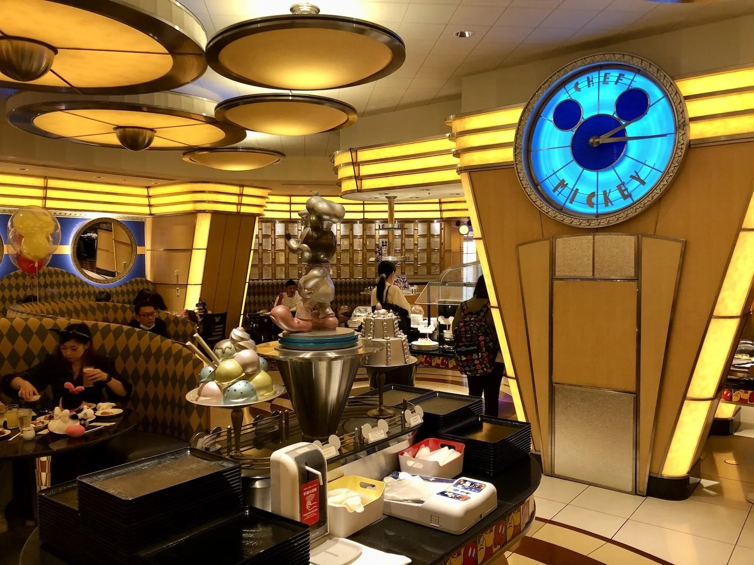 chef mickey buffet disney ambassador hotel tokyo