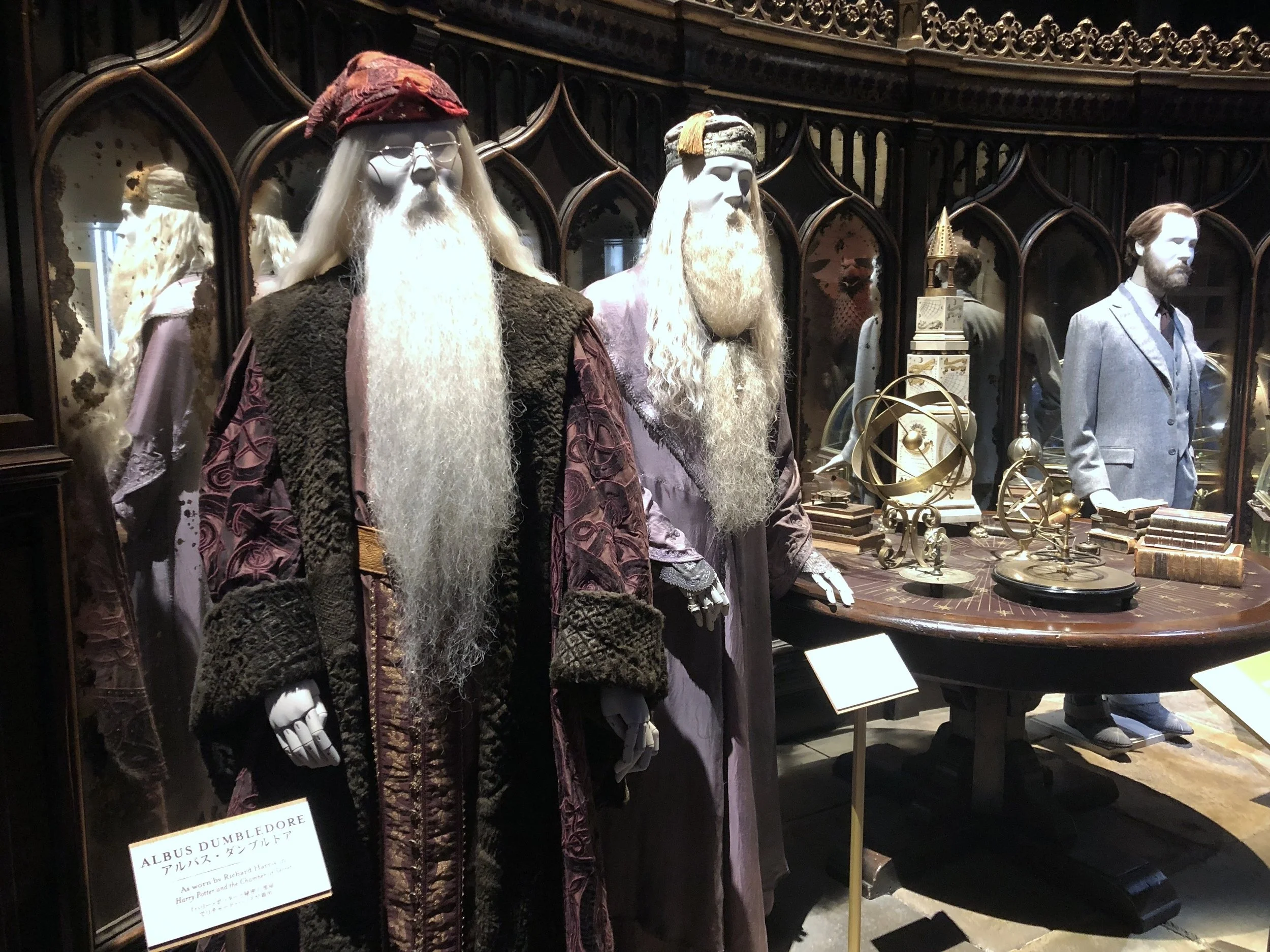 dumbledore costumes props warner bros studio tour tokyo harry potter