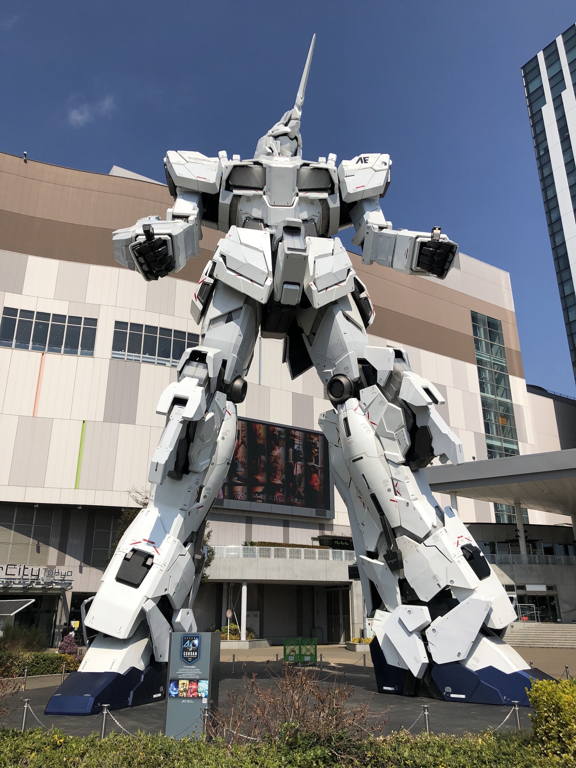 Mecha Size Comparison Reveals Giant Robots Larger Than Known