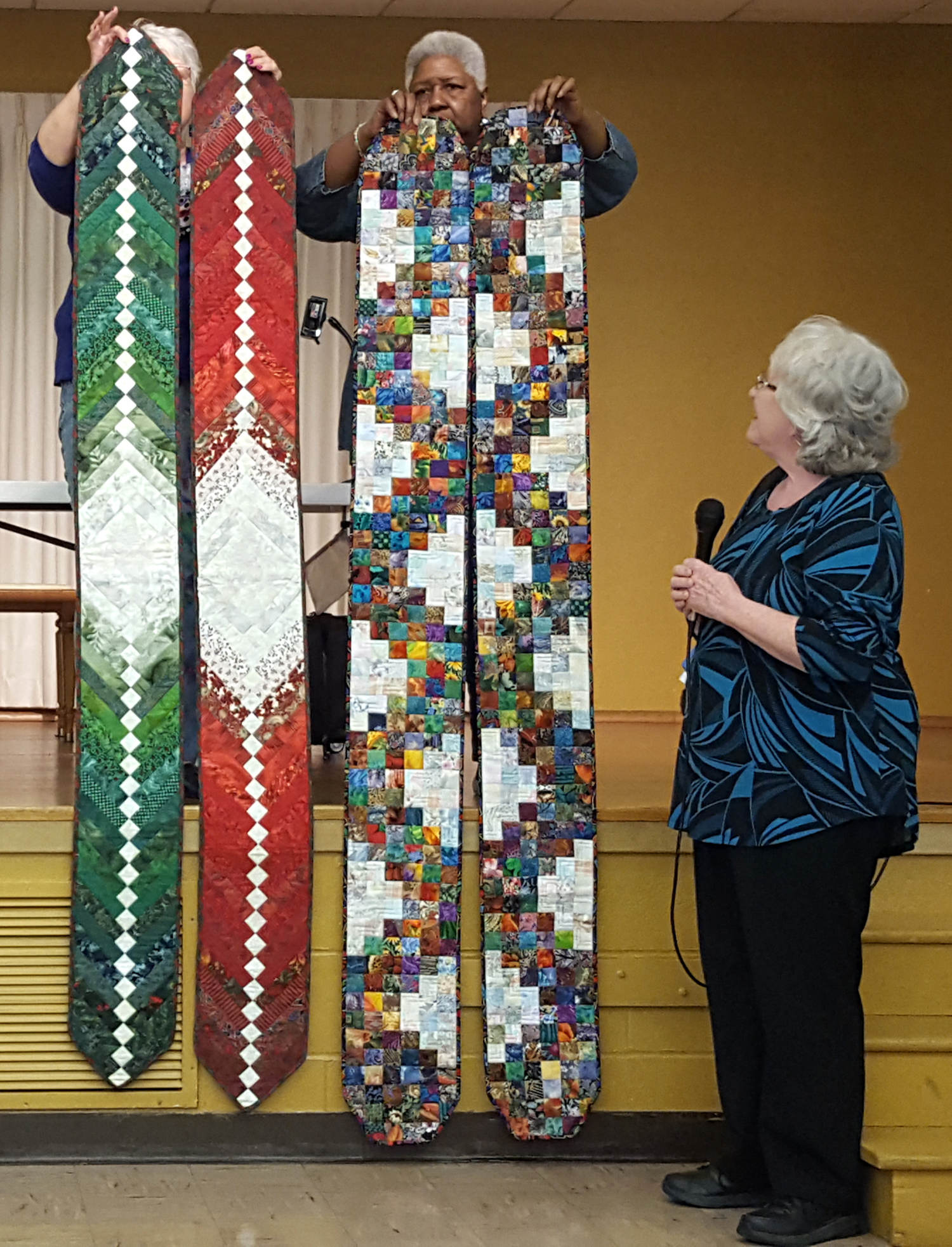 Long skinny table runners.jpg