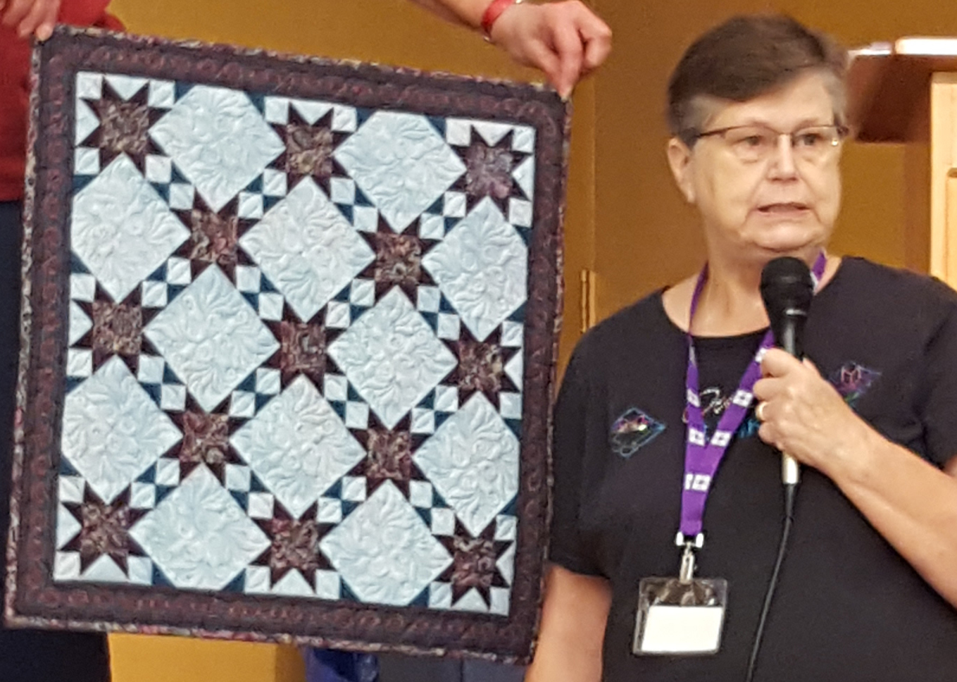 Becky Sawtooth wallhanging.jpg