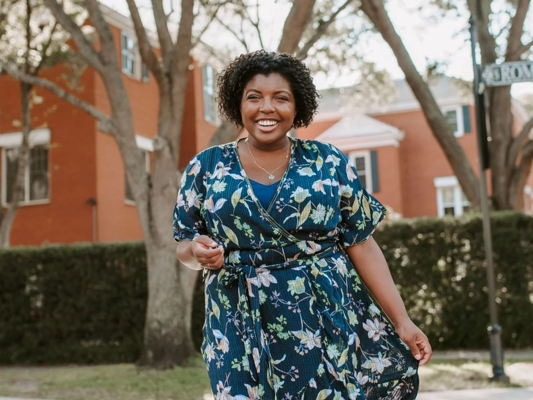 Ayana Lage | Lifestyle Blogger