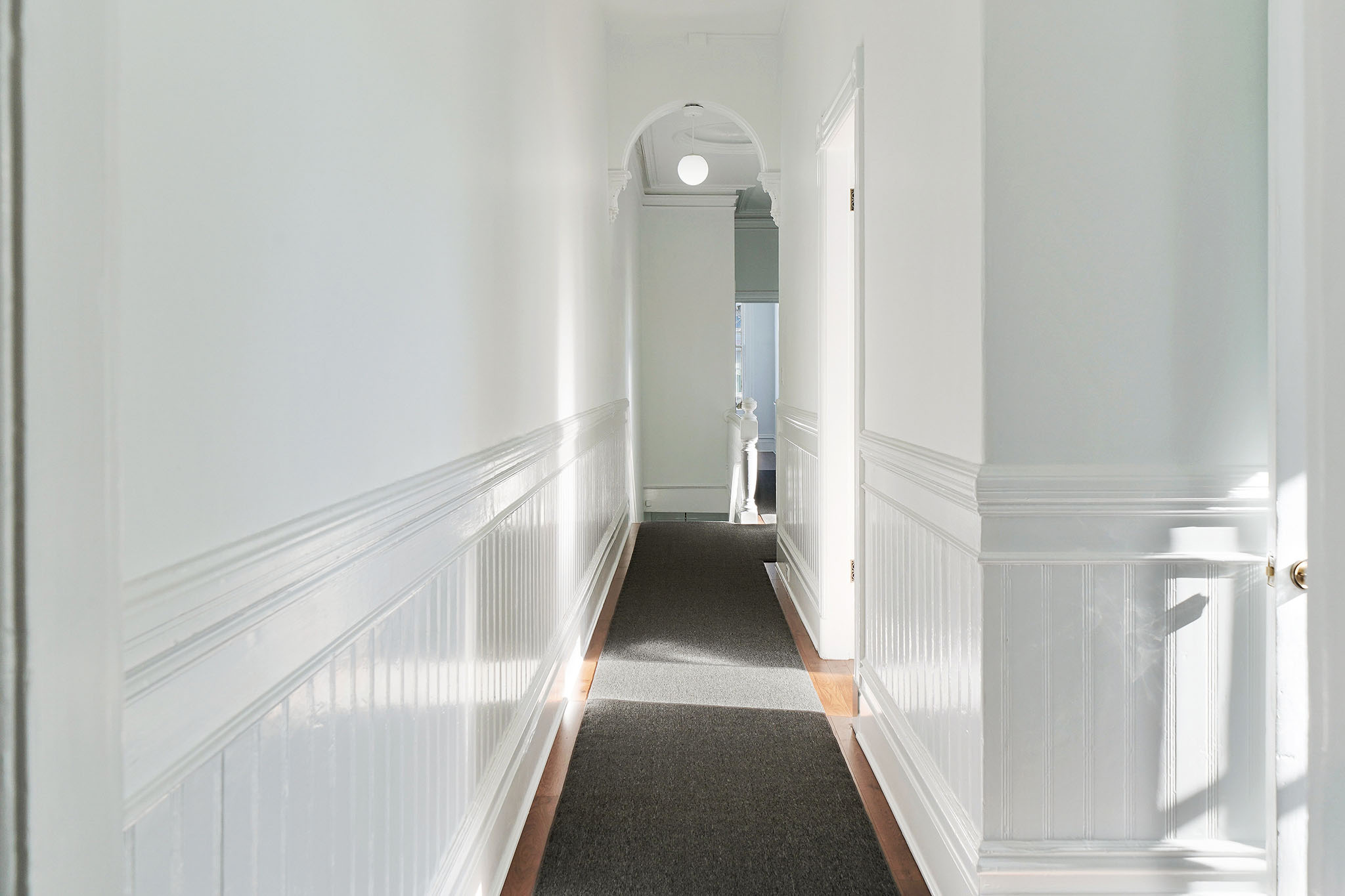 1911 1:2 hallway:arch.jpg