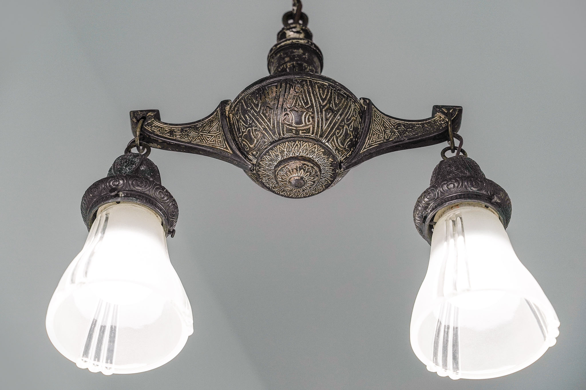 1911 1:2 entry light.jpg