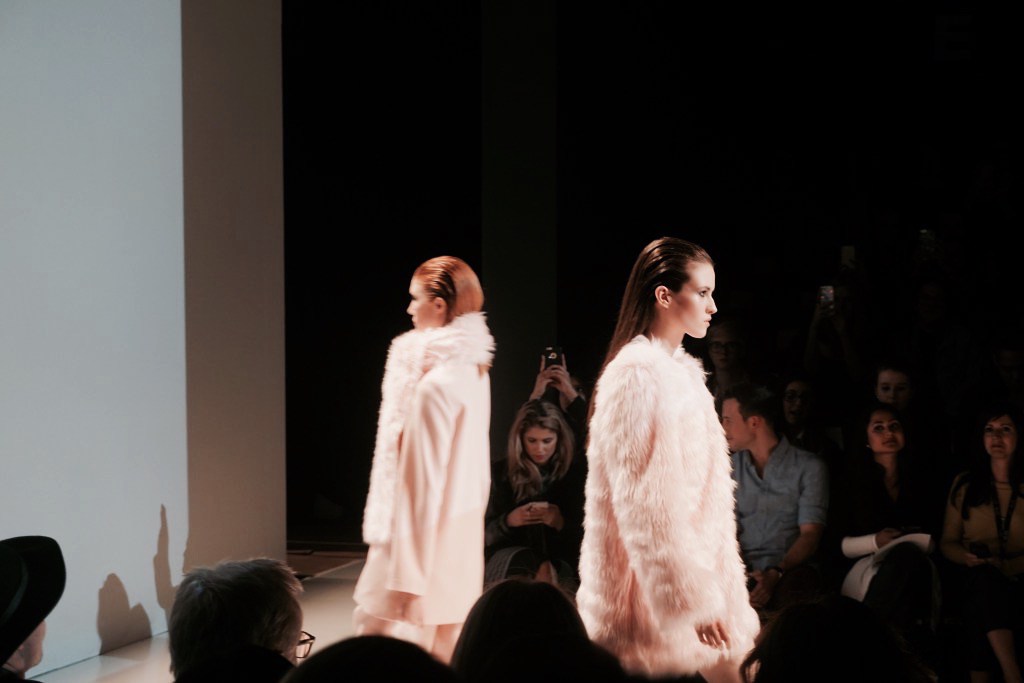 HILLARY MCMILLAIN ROSÉ S/S 16 