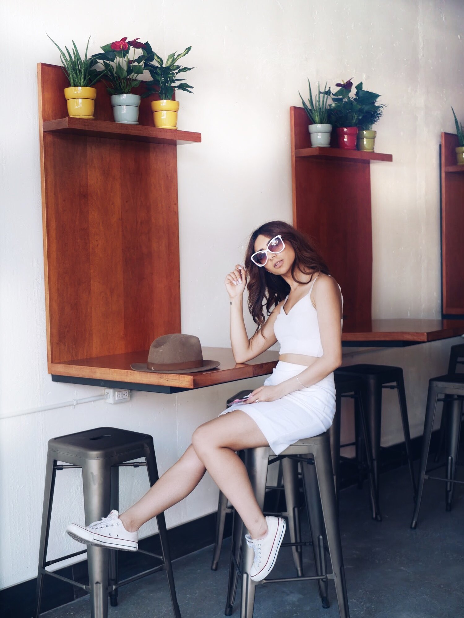 ON THE GO SUMMER LOOKBOOK