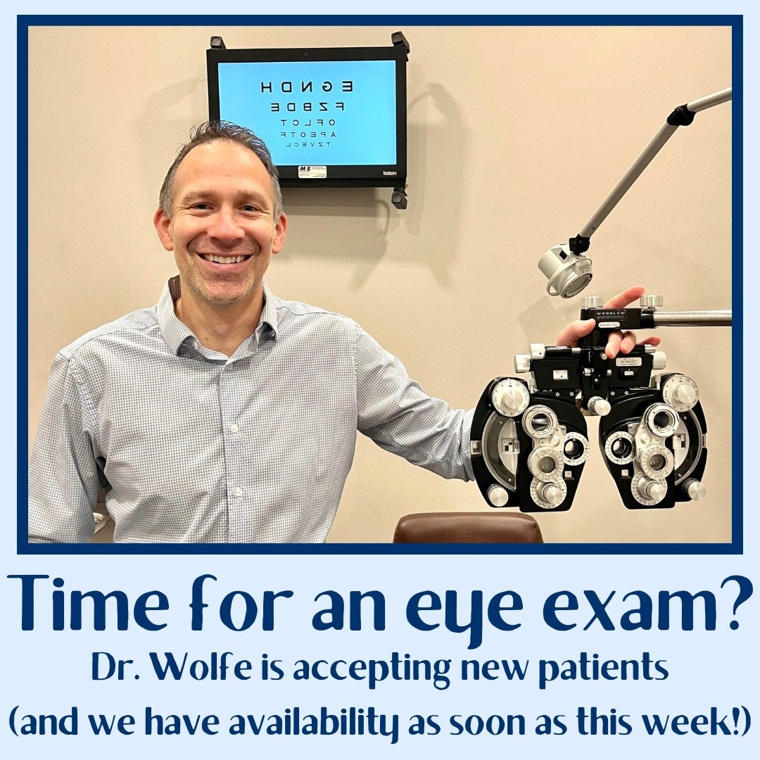 Due for an annual eye exam? We are happy to help you schedule... ⬇️📅⁠
⁠
DiscerningEyeOptical.com⁠
(319)338-6800⁠
hello@discerningeyeoptical.com