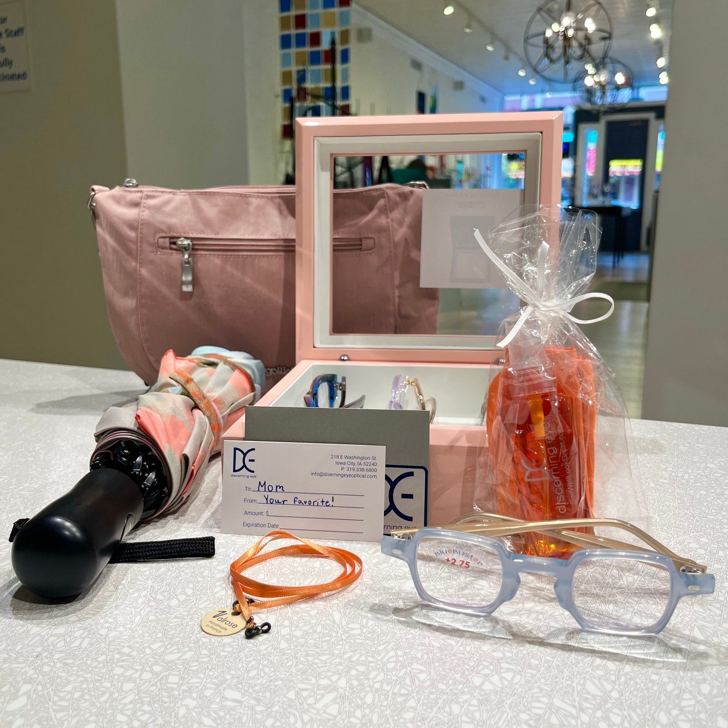 Mother's Day is fast approaching... We have so many great gift options for the eyewear lover in your family! ⁠
⁠
DE Gift Certificate, Oyobox Eyewear Organizer, Baggallini Purses, EyeOs Reading Glasses &amp; more!