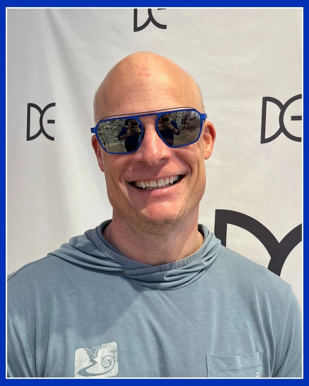 Jonathan's new sunglasses make us all smile 😁