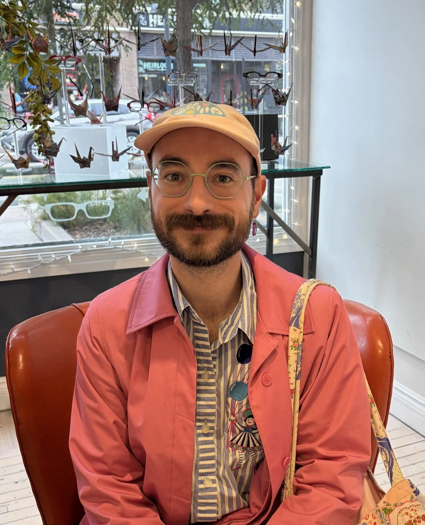 Kyle's new glasses are the perfect cherry on top of his outfit 🍒👌👓️
