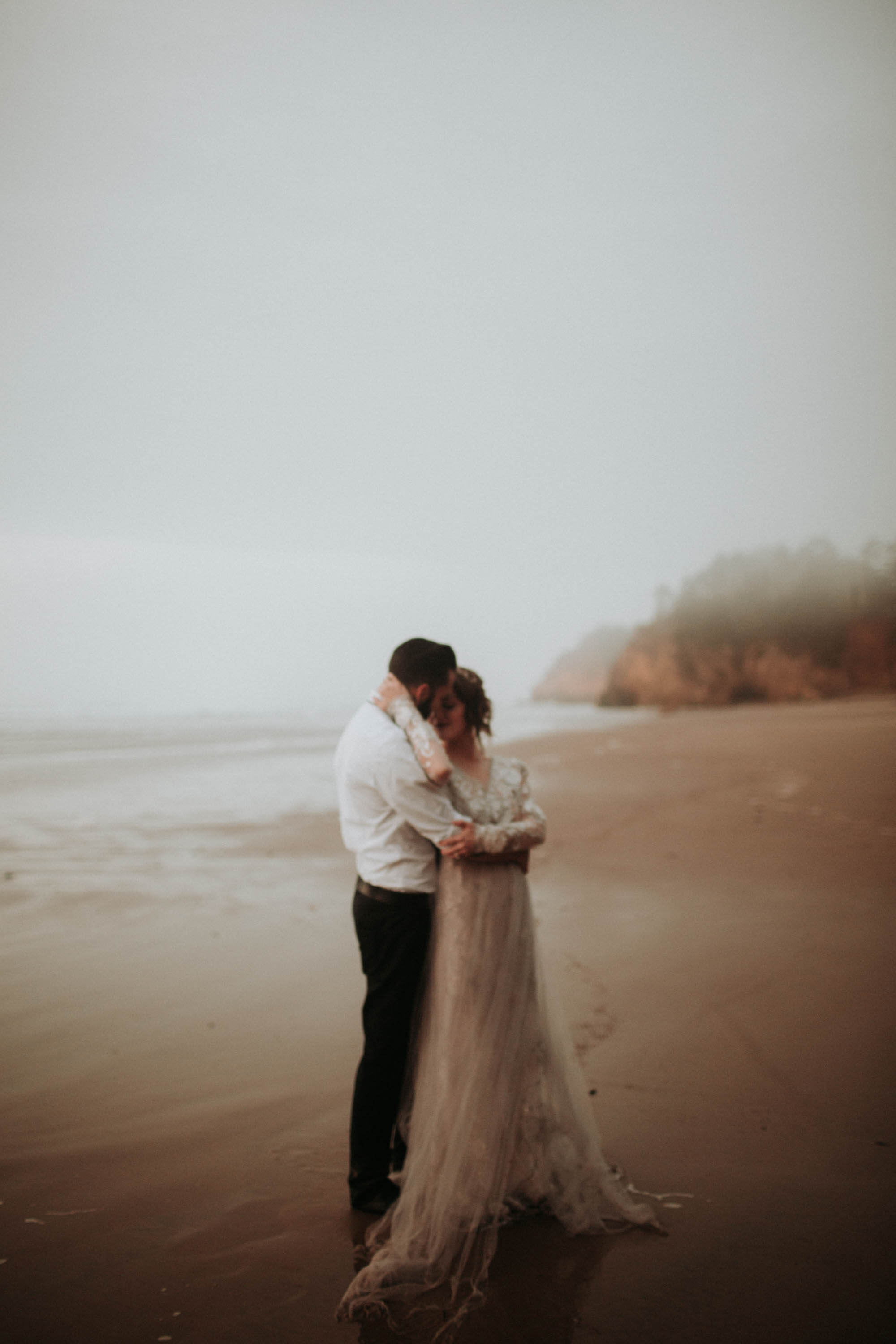 canonbeach_elopment_weddingphotographer-153.jpg