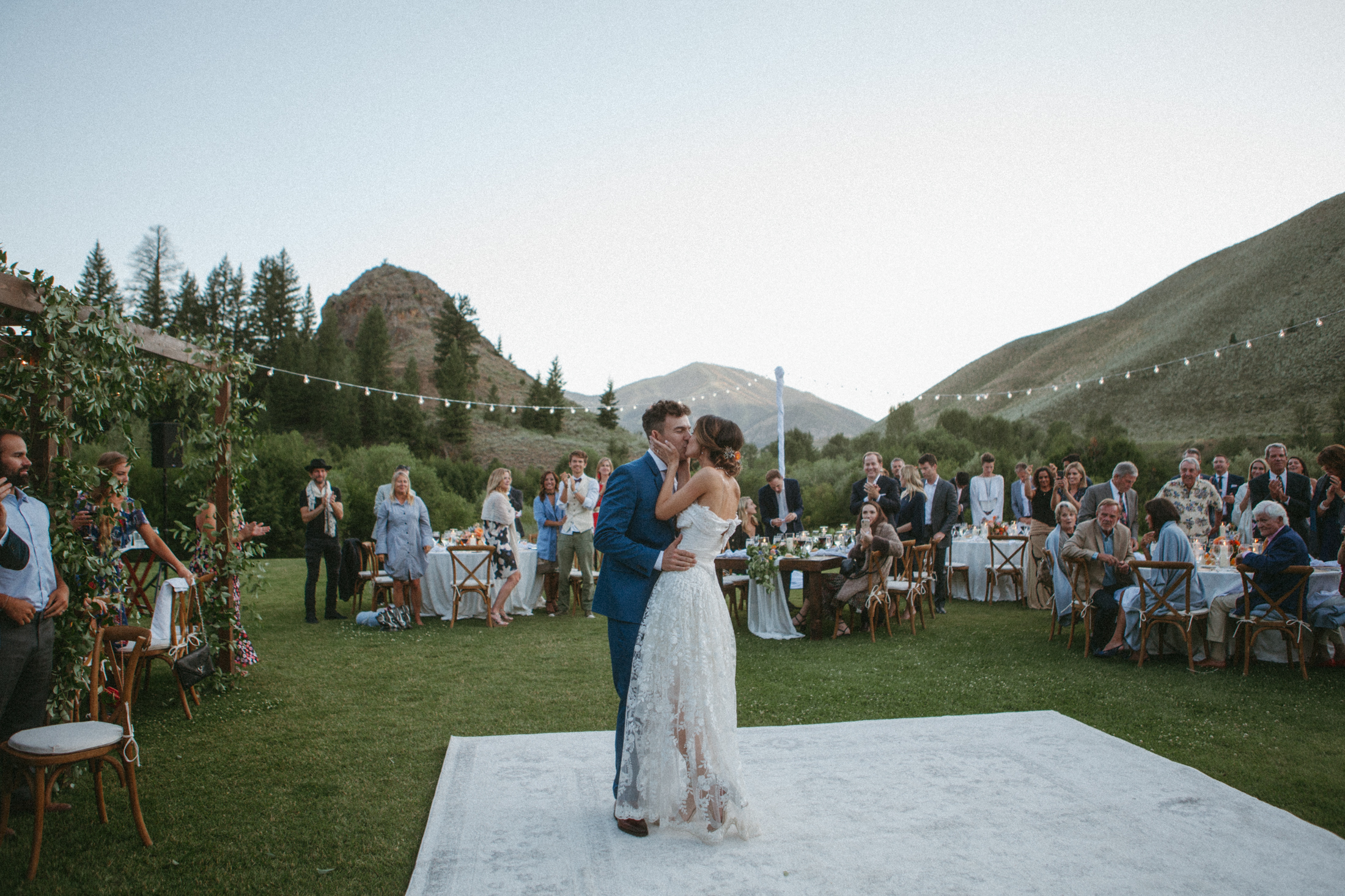 Jared &amp; Juli | Trail Creek Cabin Wedding | Sun Valley Idaho