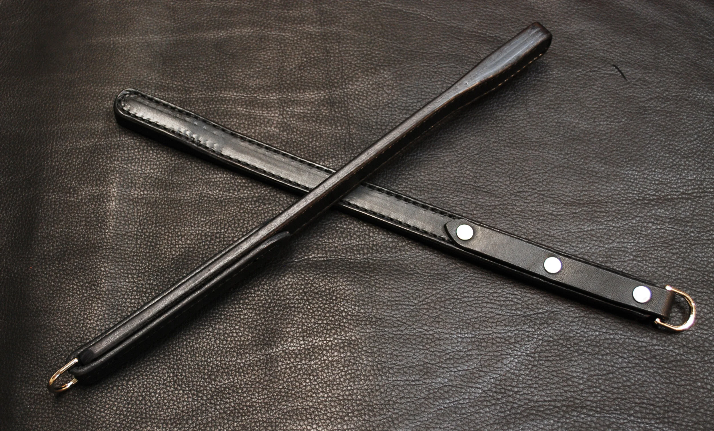 Leather Strap Smacker