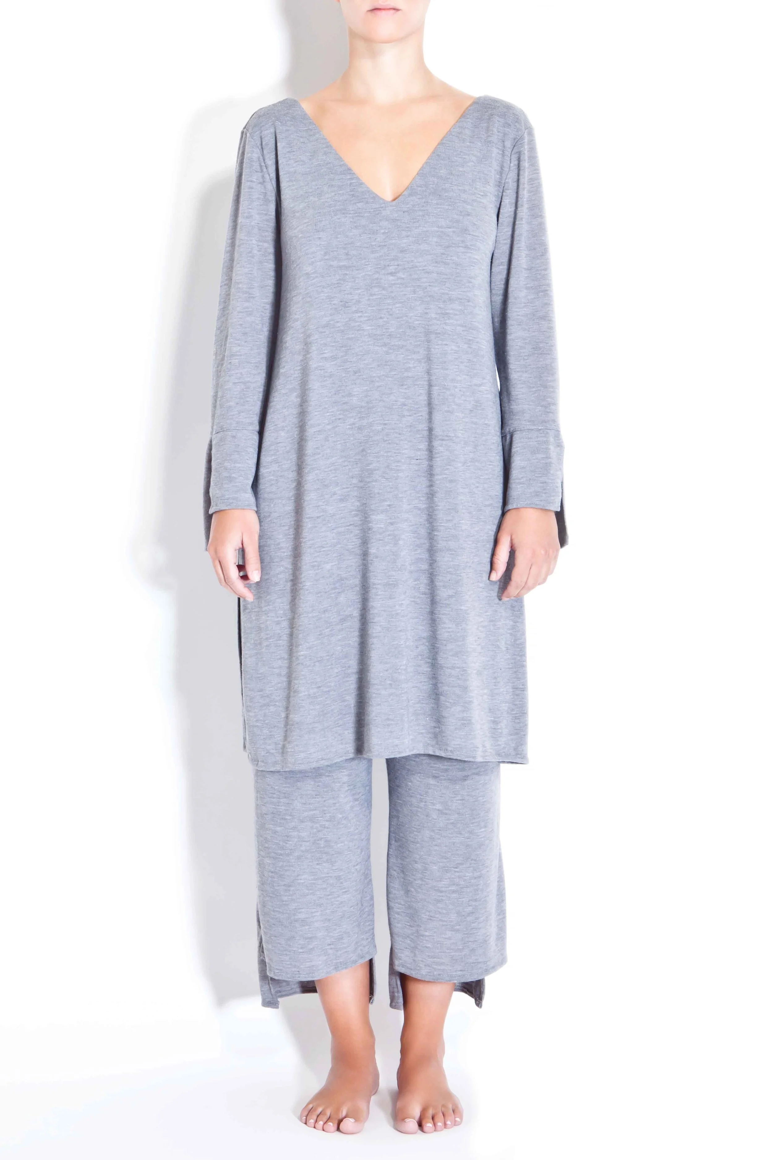 One-piece V-neck jumpsuit