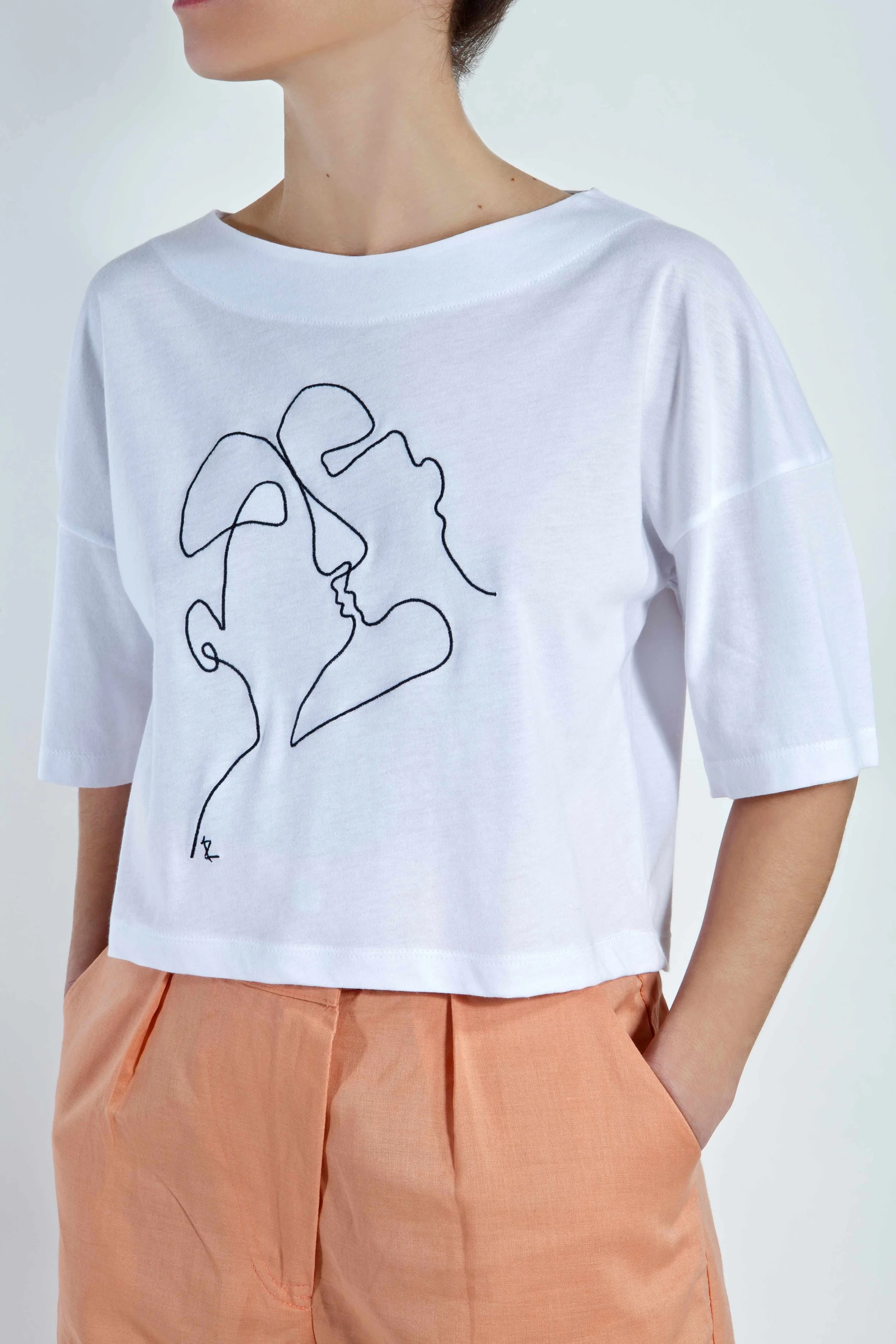 White T-Shirt Phainō Cycladic