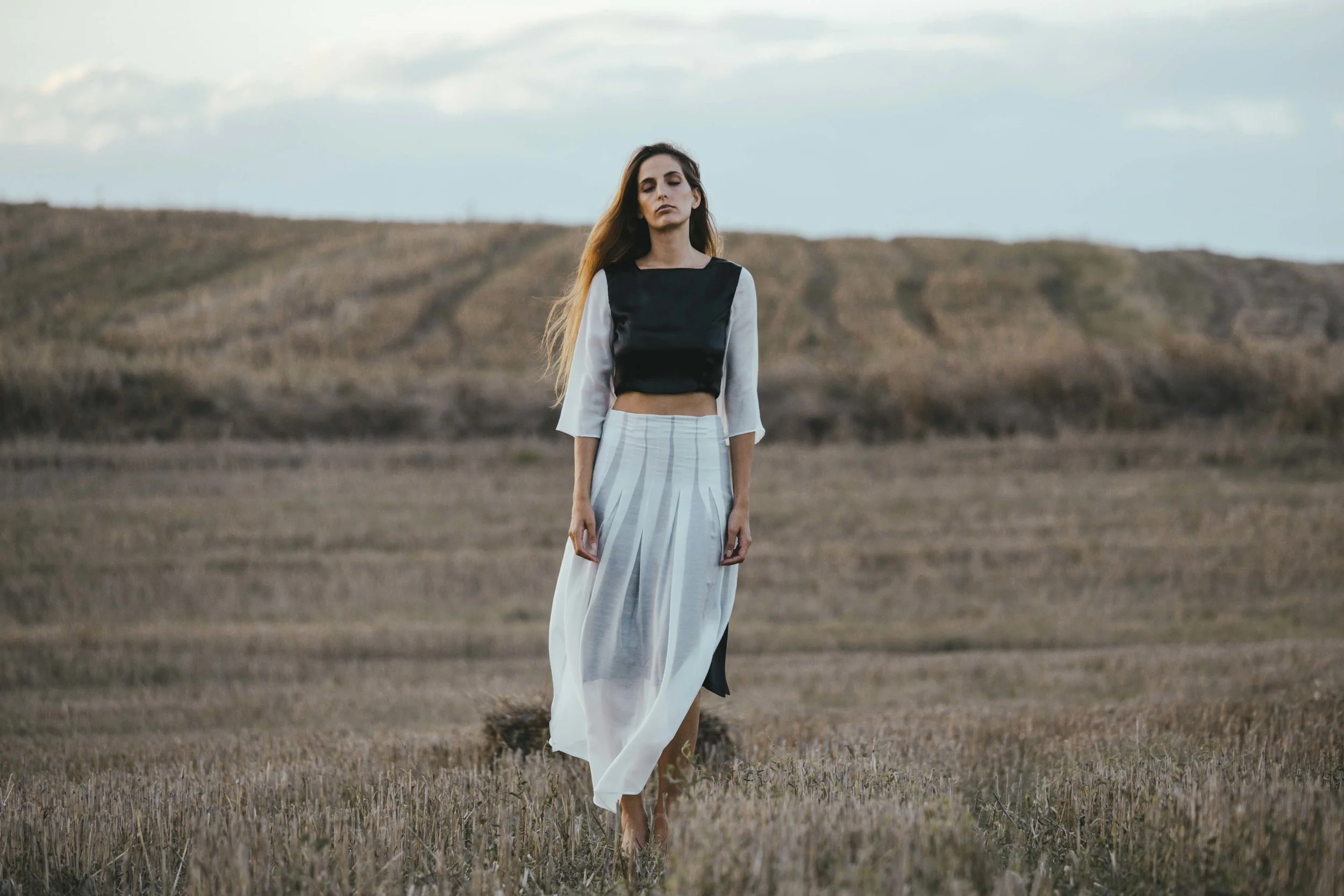 Black/white silk top