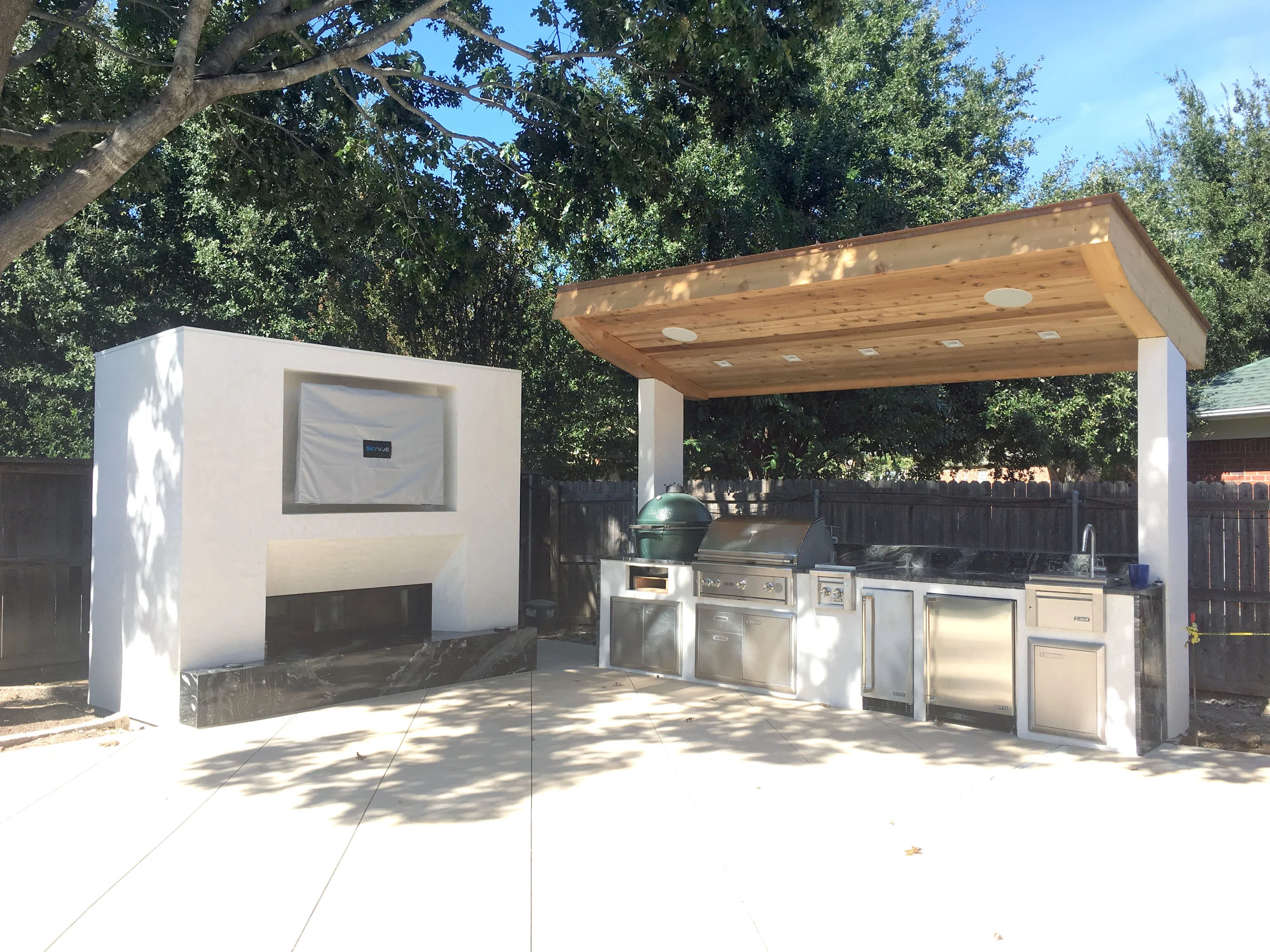 Built outdoor living