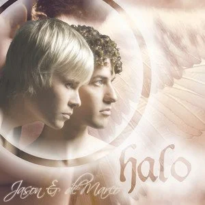Side profile of a young boy and girl, with a soft, glowing background and the word 'hallo' written in stylized text.