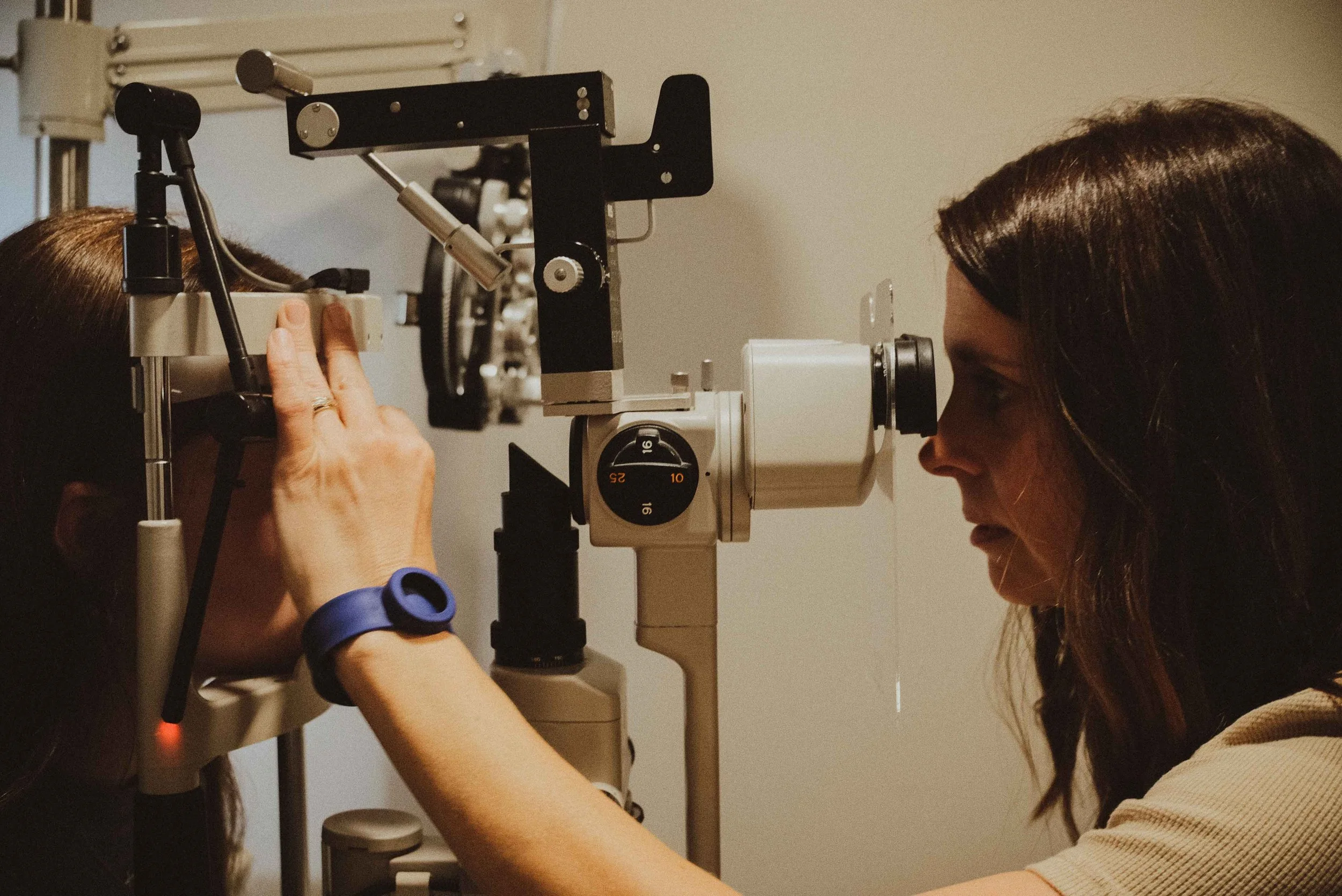 Carrollton Eye Doctor's Technology: The Slit Lamp