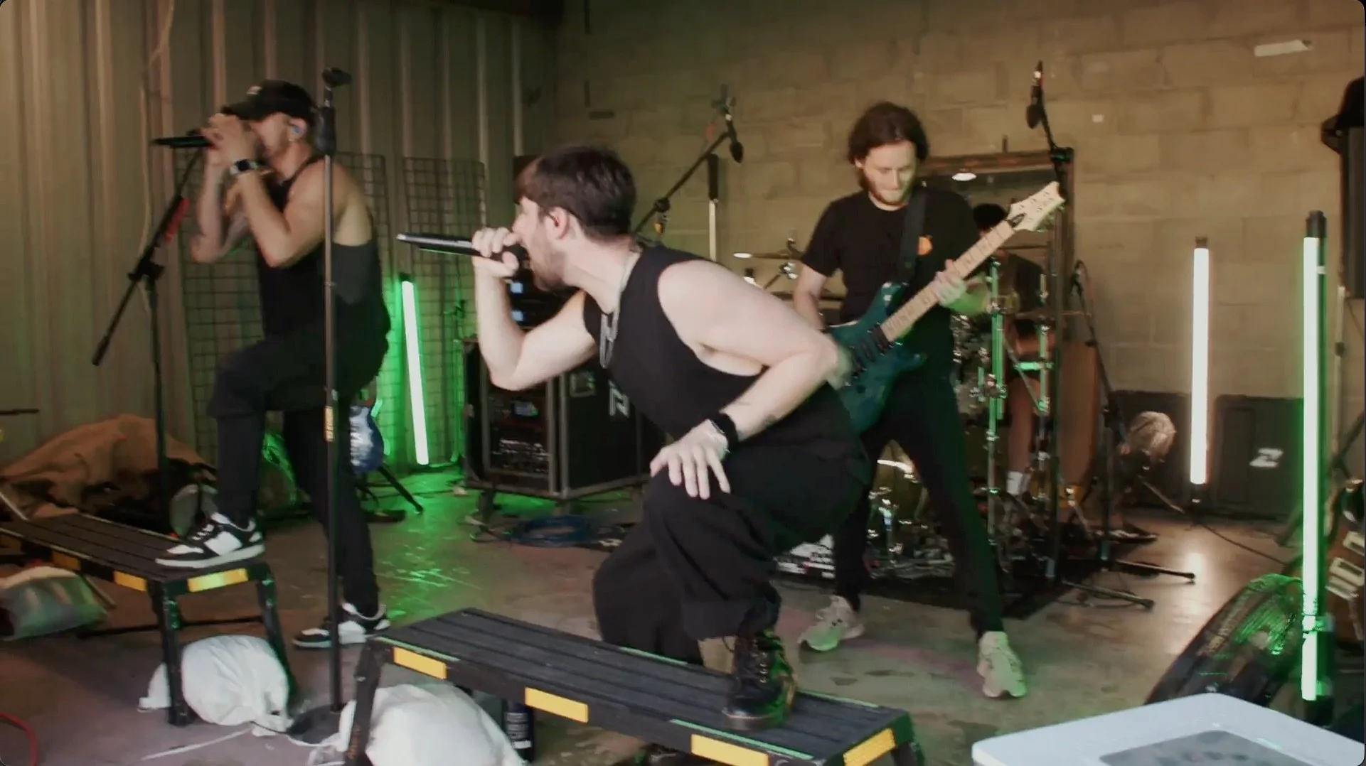 Artist spotlight featuring the band Nevertel