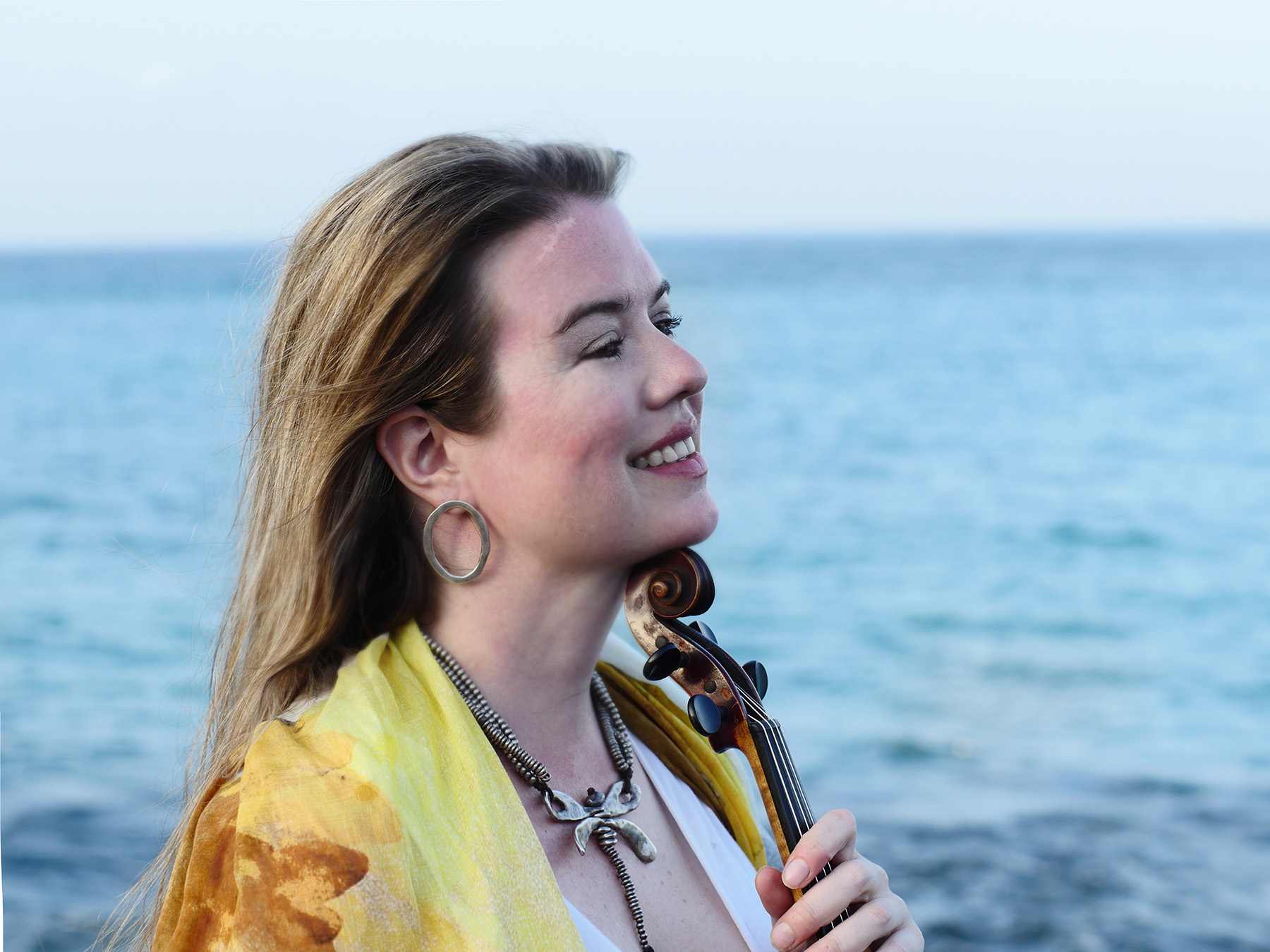 LARA ST. JOHN violin