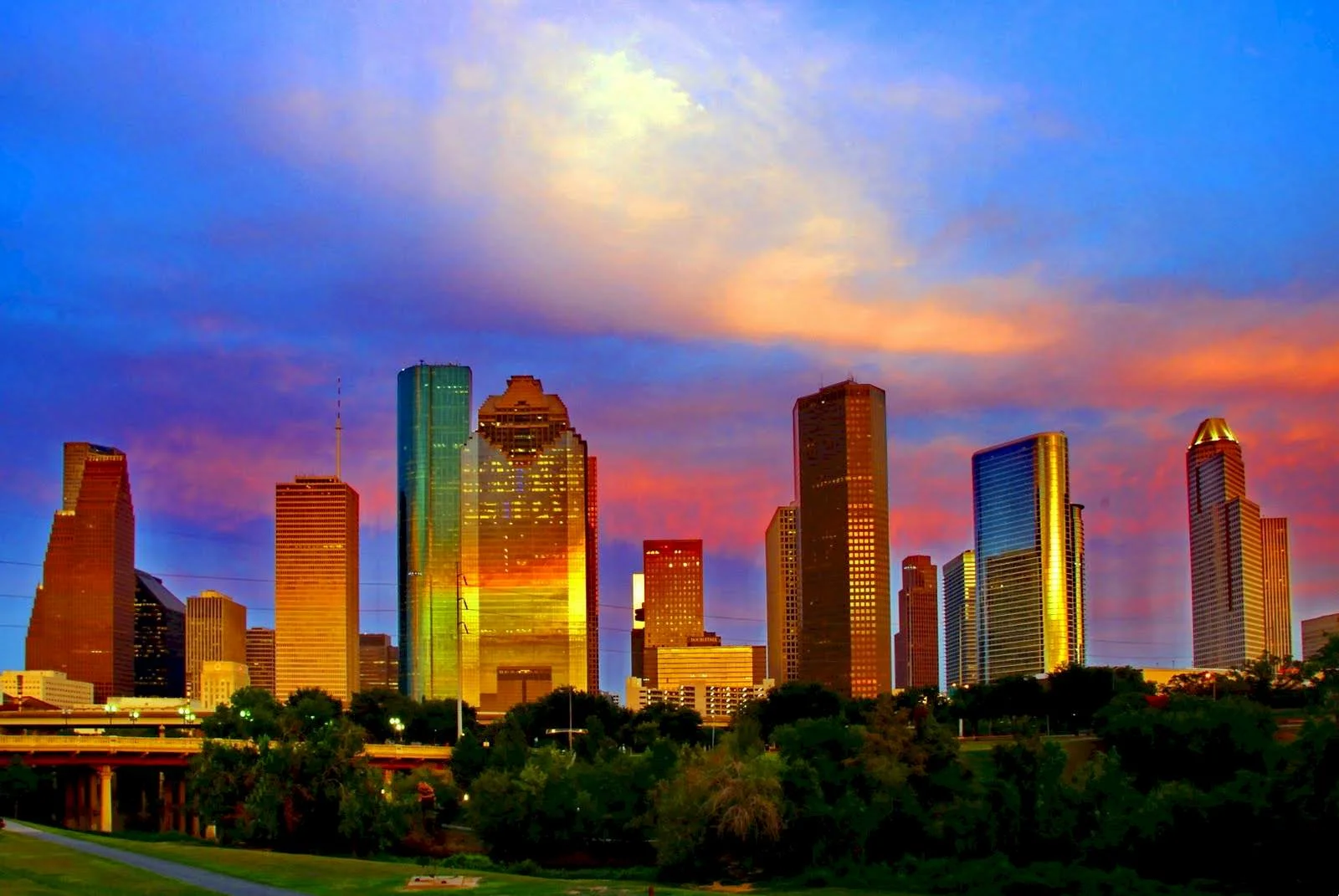 skyline.jpg