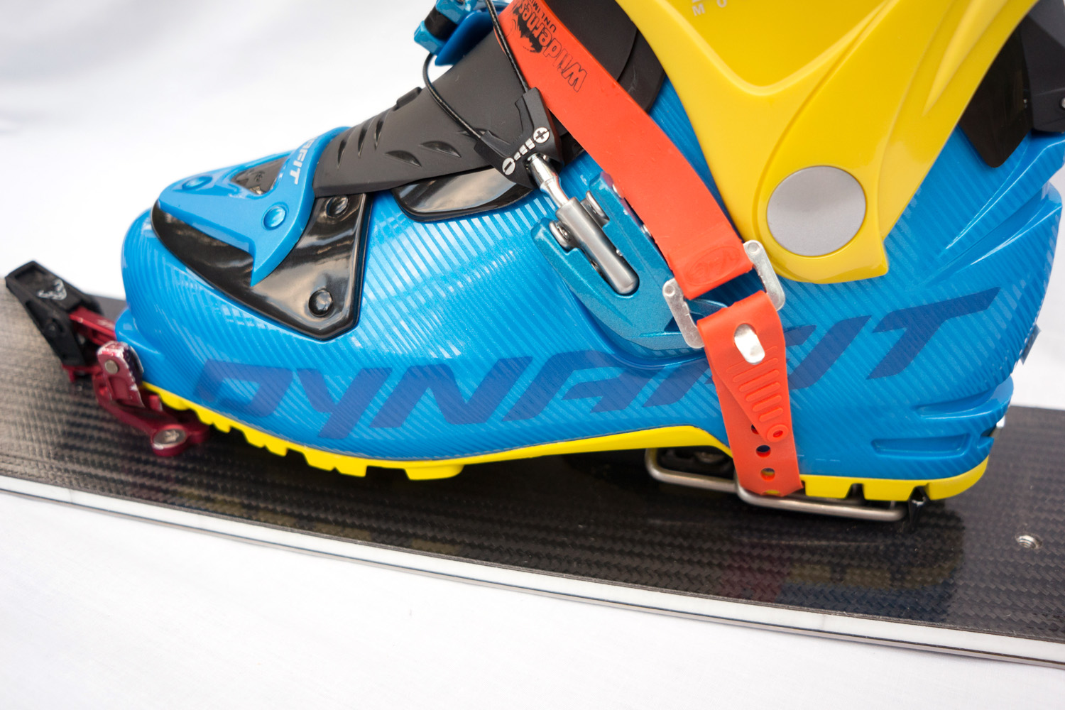 rr strap hold down over boot(2)1500px.jpg