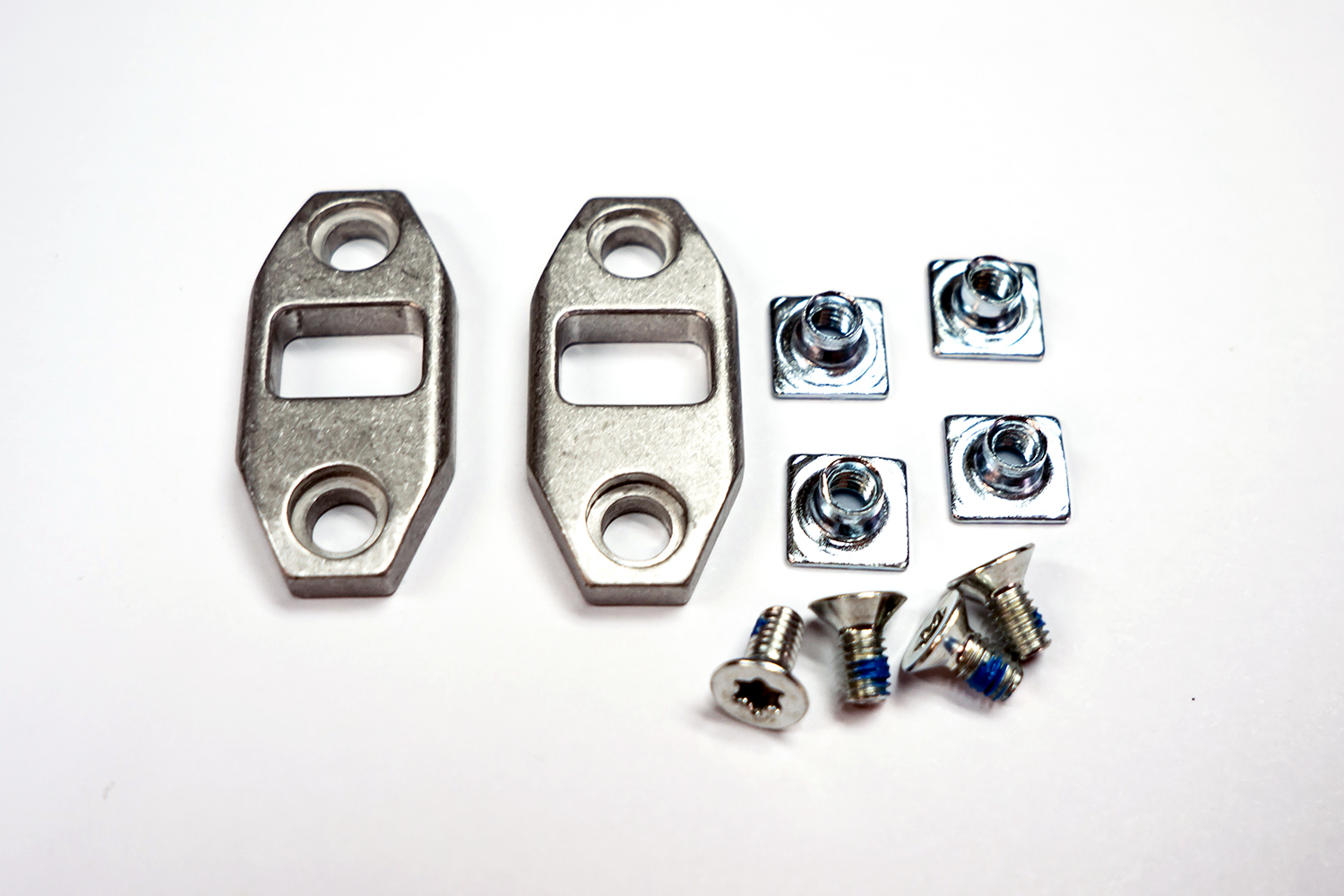 Locking Plates(2)CROP1500px.jpg