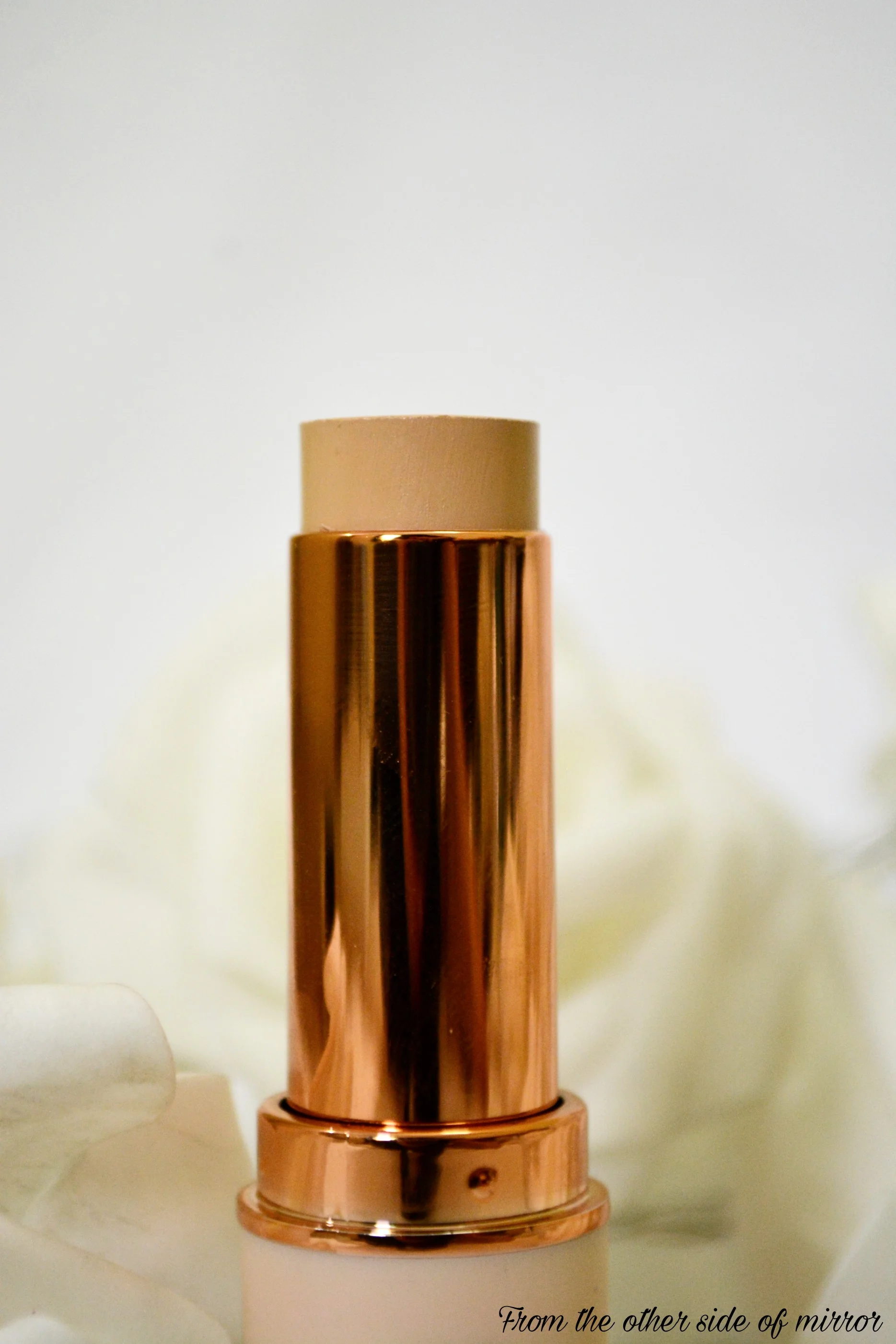 Makeup Revolution Fast Base - F6