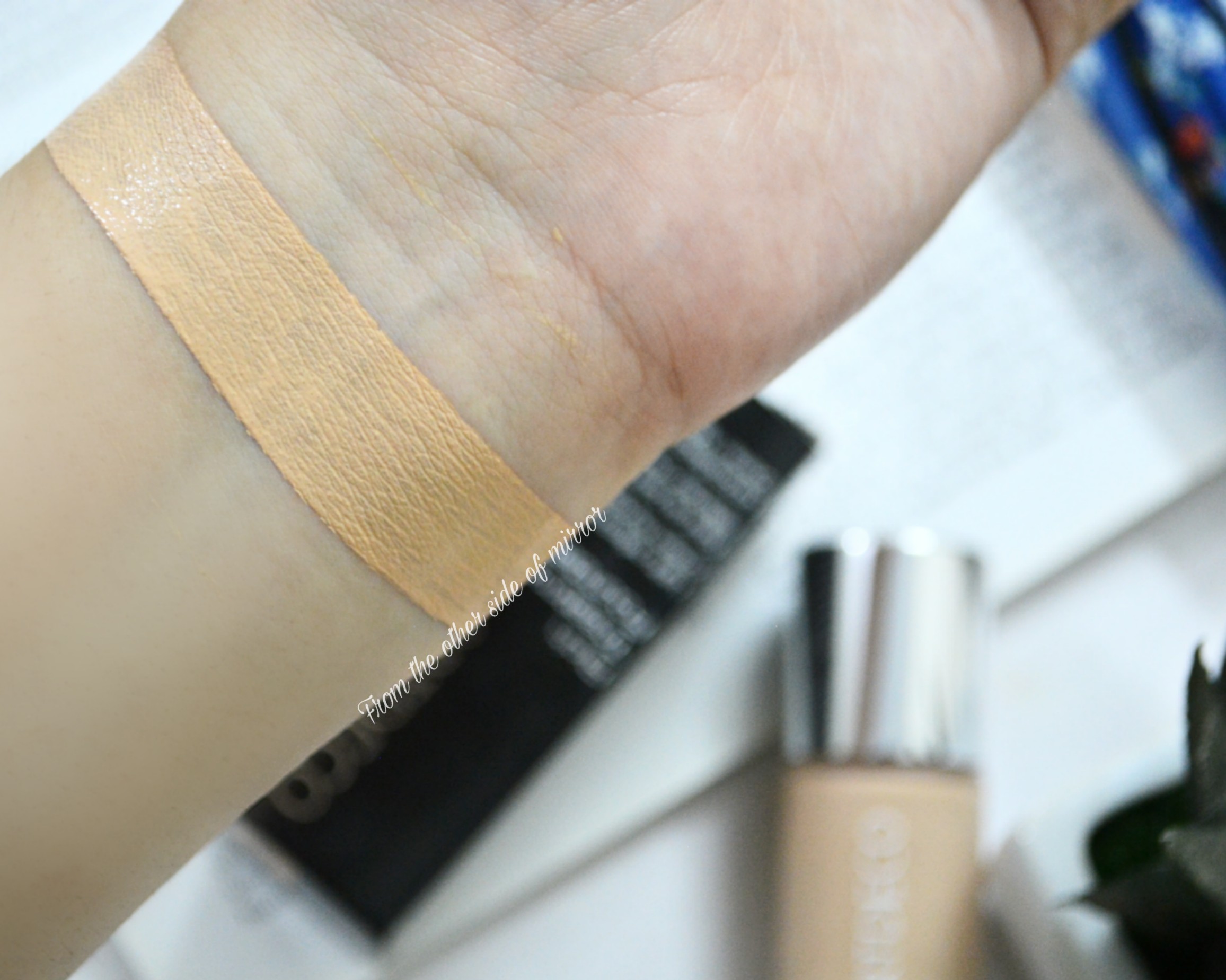 Artdeco Rich Treatment Foundation - 12 Vanilla Rose 