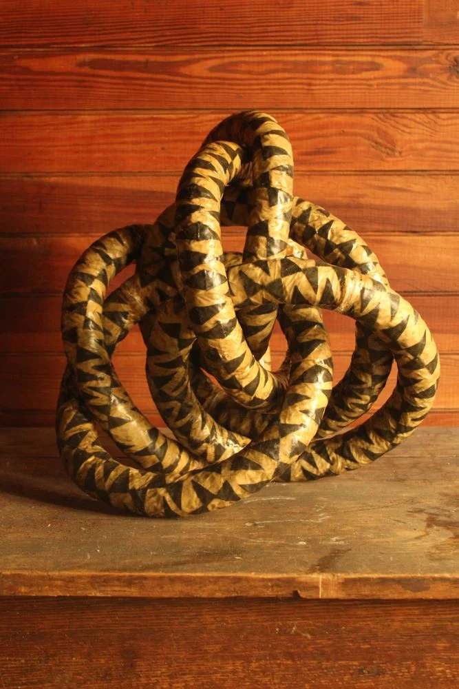Six Trivial Knots