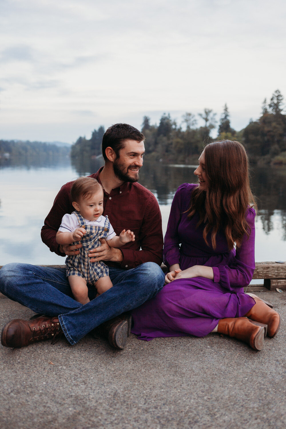 pnw-Portland-Oregon-family-adventure-fall-portraits-photography-park-photos-46.jpg