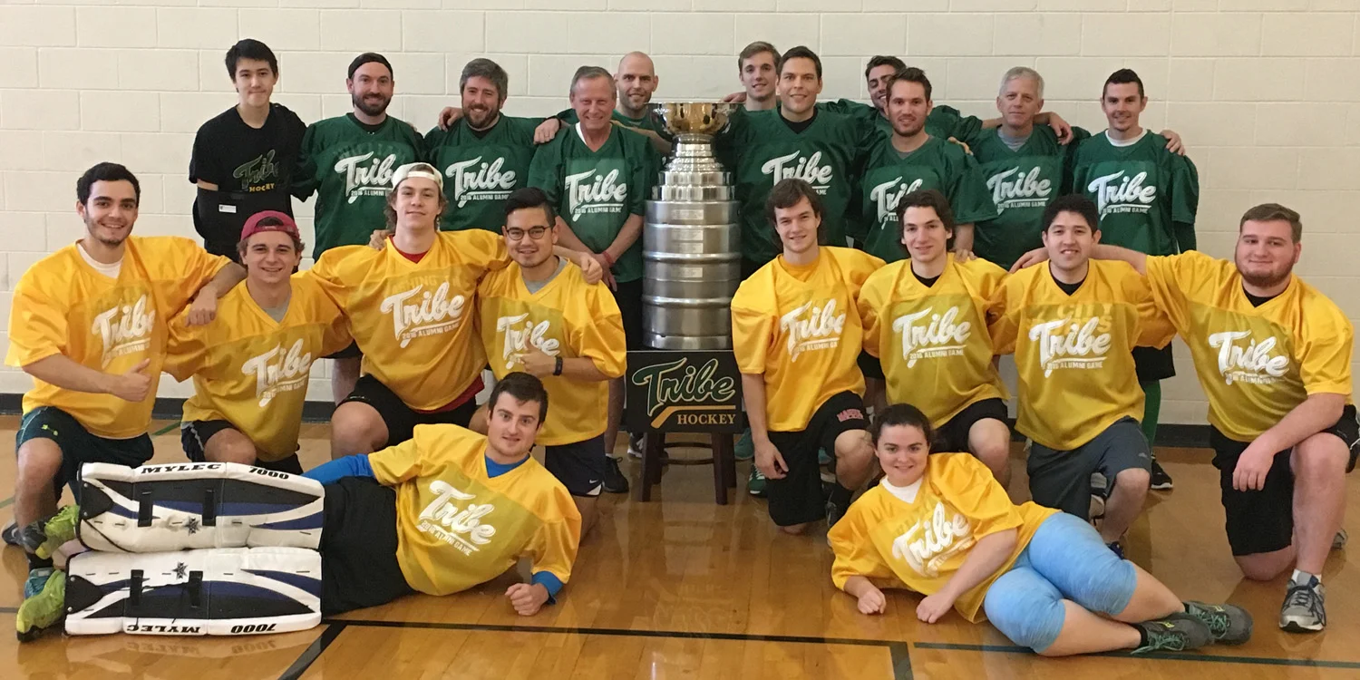 Back: Ben Constantine ’18, Chris Koves ’06, Pierce Blue ’06, Brian Molloy, Judson Payne ’01, Assistant Coach Simon Zagata J.D. ’18, Will Payne ’01, Chris Fiedler ’16, Mike Larson ’15, Coach Ken Felix, and Curtis Isom Middle: Derek Prario ’18, Jake Kisch ’20, Julian Kell ’17, Alex Hayes ’19, George Andros ’19, Patrick Andros ’20, Erik Gerstner J.D.’18, and John Benn ’18 Front: Scott Murray and Shannon Griffin ’20