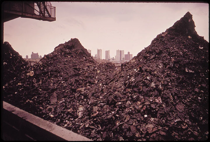Caption: Barge loaded with ashes from the Gravesend Bay incineration plant. Ashes will be taken to ocean for dumping. Photographer: Arthur Tress Date Created: 1973 May