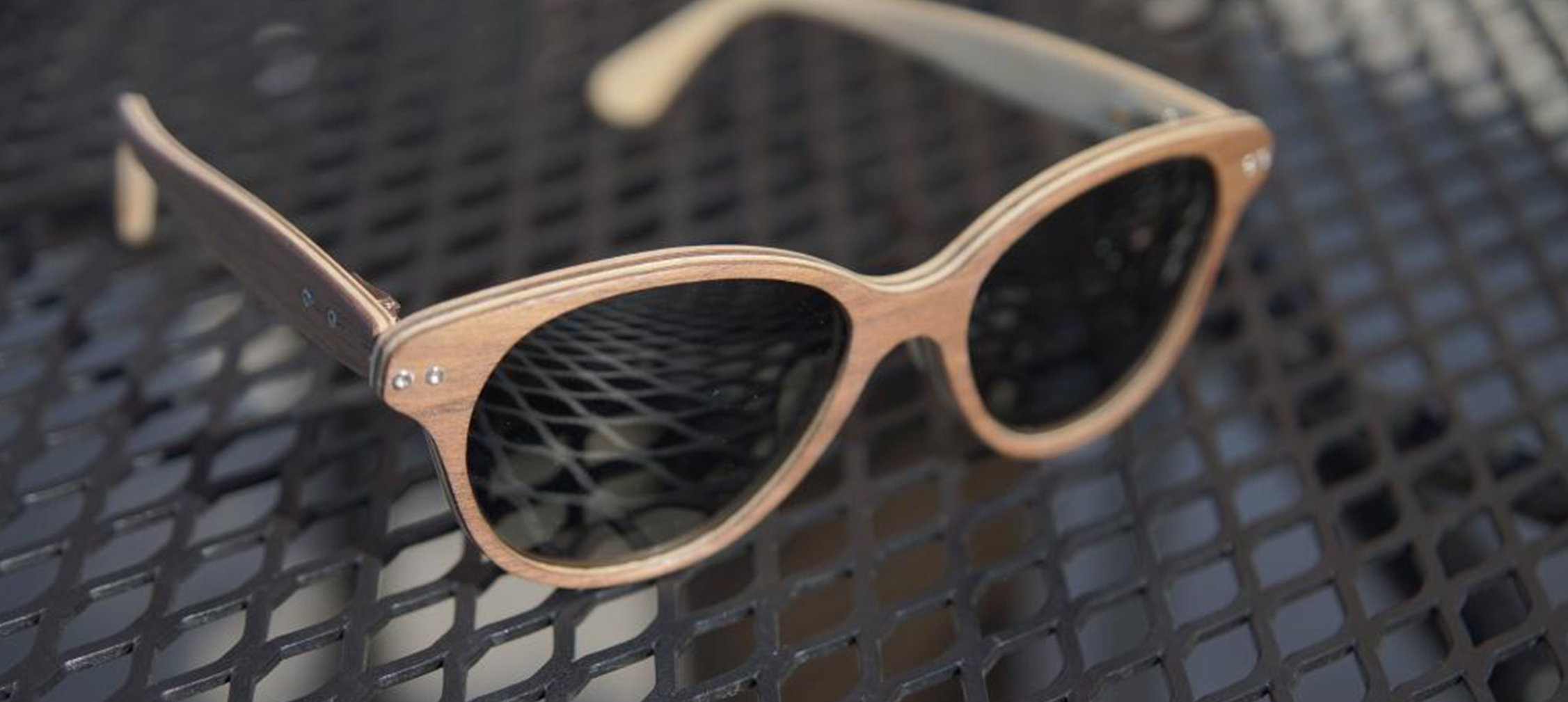 Bandon_Rosewood_F.jpg