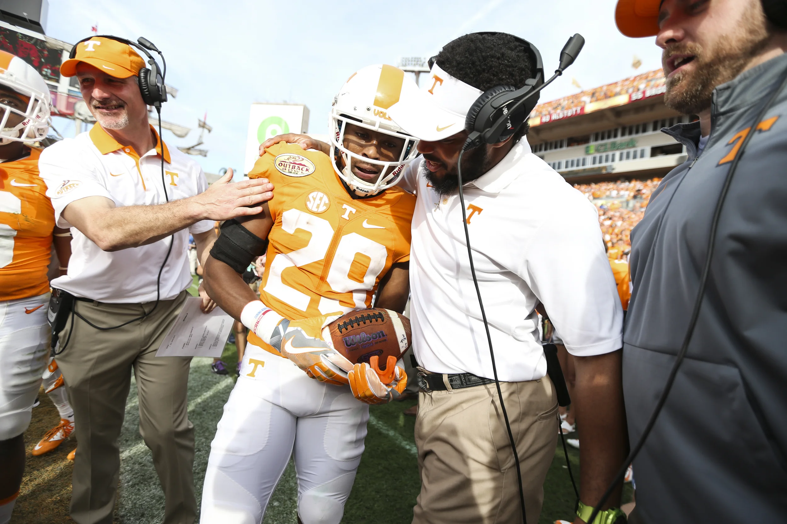 70537_20160101_FB_OutbackBowl_DP_157.jpg